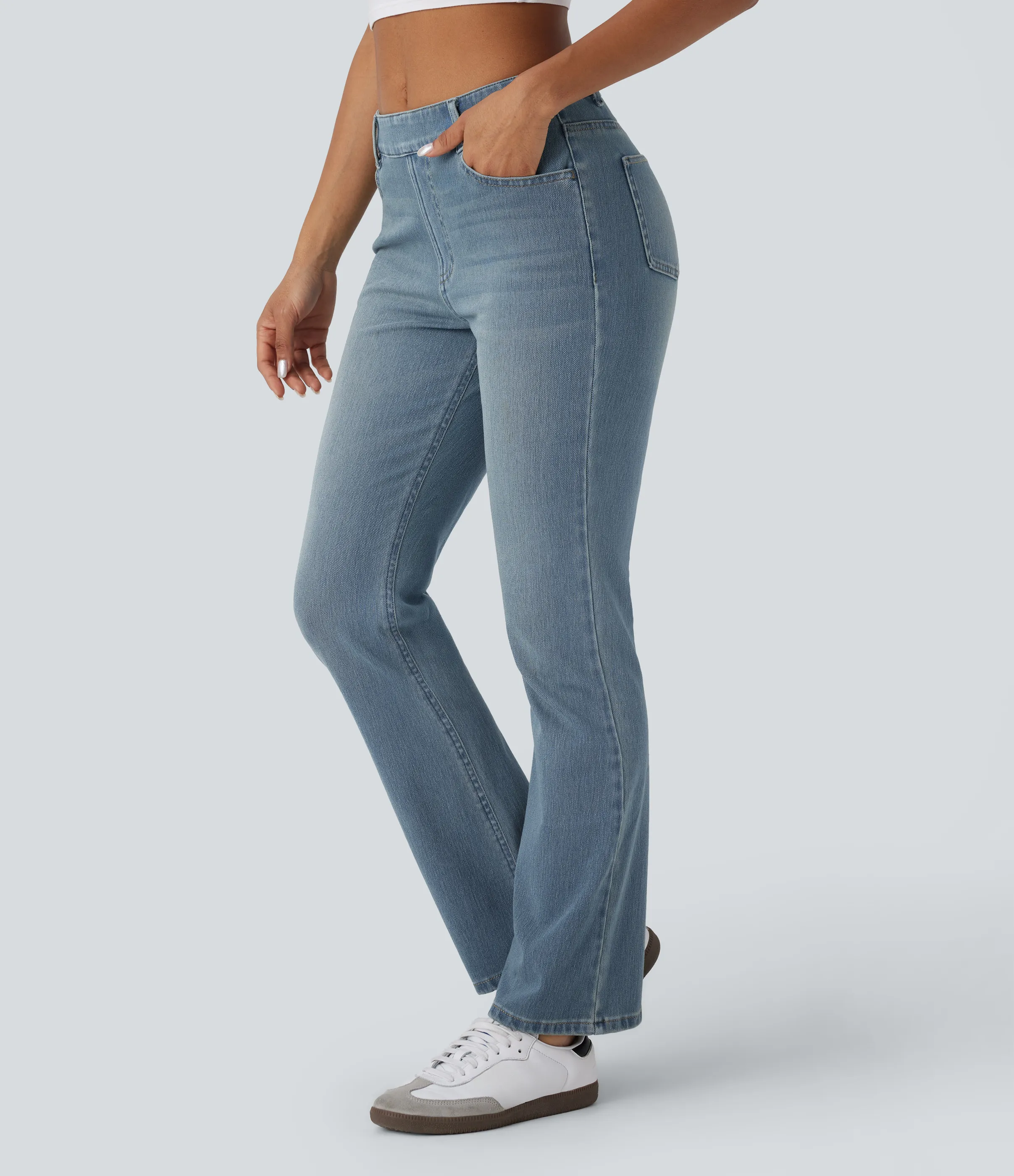 Halara Jeans Halara Flex™ Denim en corte de bota elásticos de tiro alto descoloridos con múltiples bolsillos - Cedar Blue Denim - XS(regular) sold by Halara product image thumbnail 2