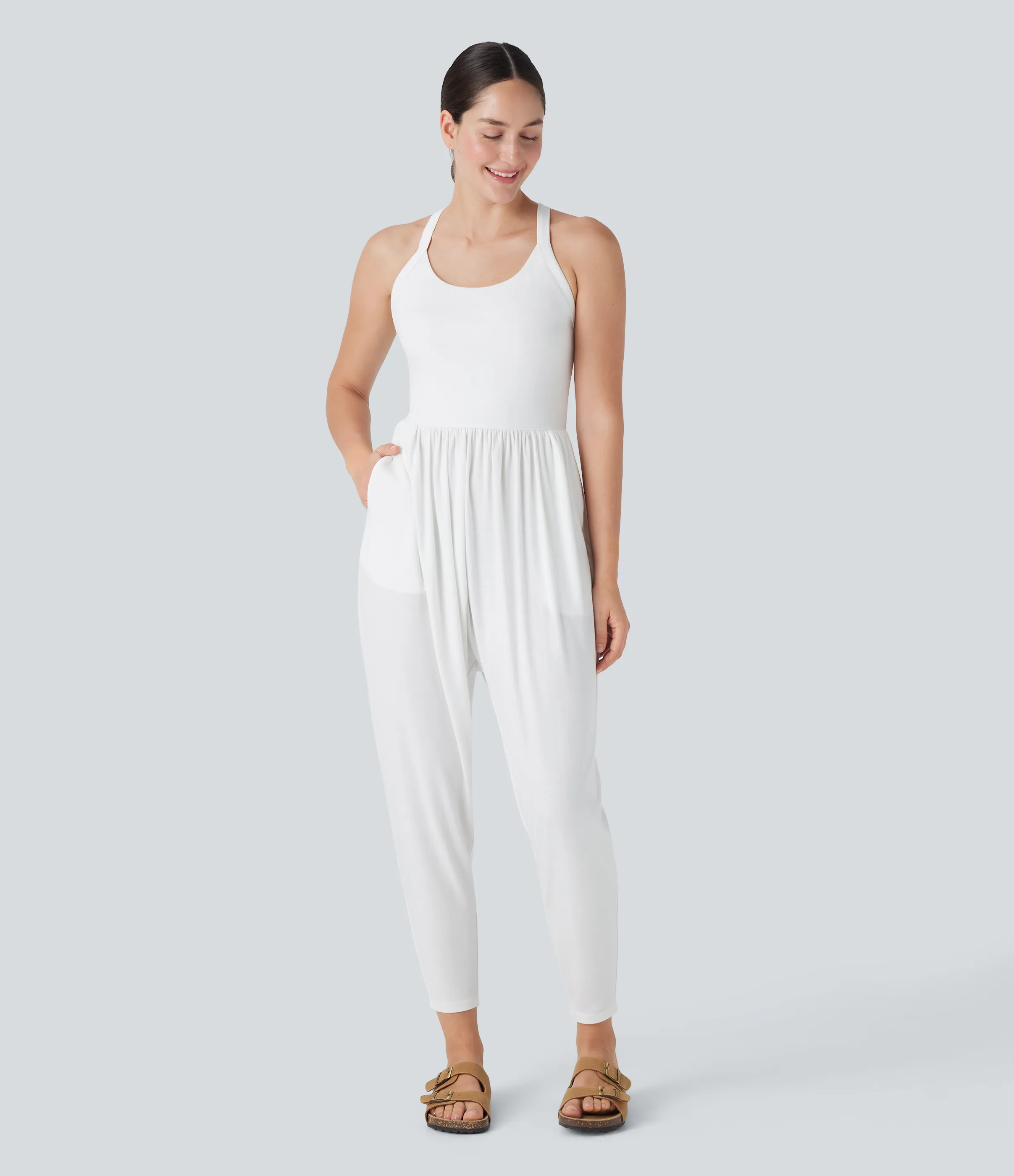 Halara Mono casual de harén con espalda descubierta y bolsillos laterales - Edición Easy Peezy - White - S(regular) sold by Halara product image thumbnail 3