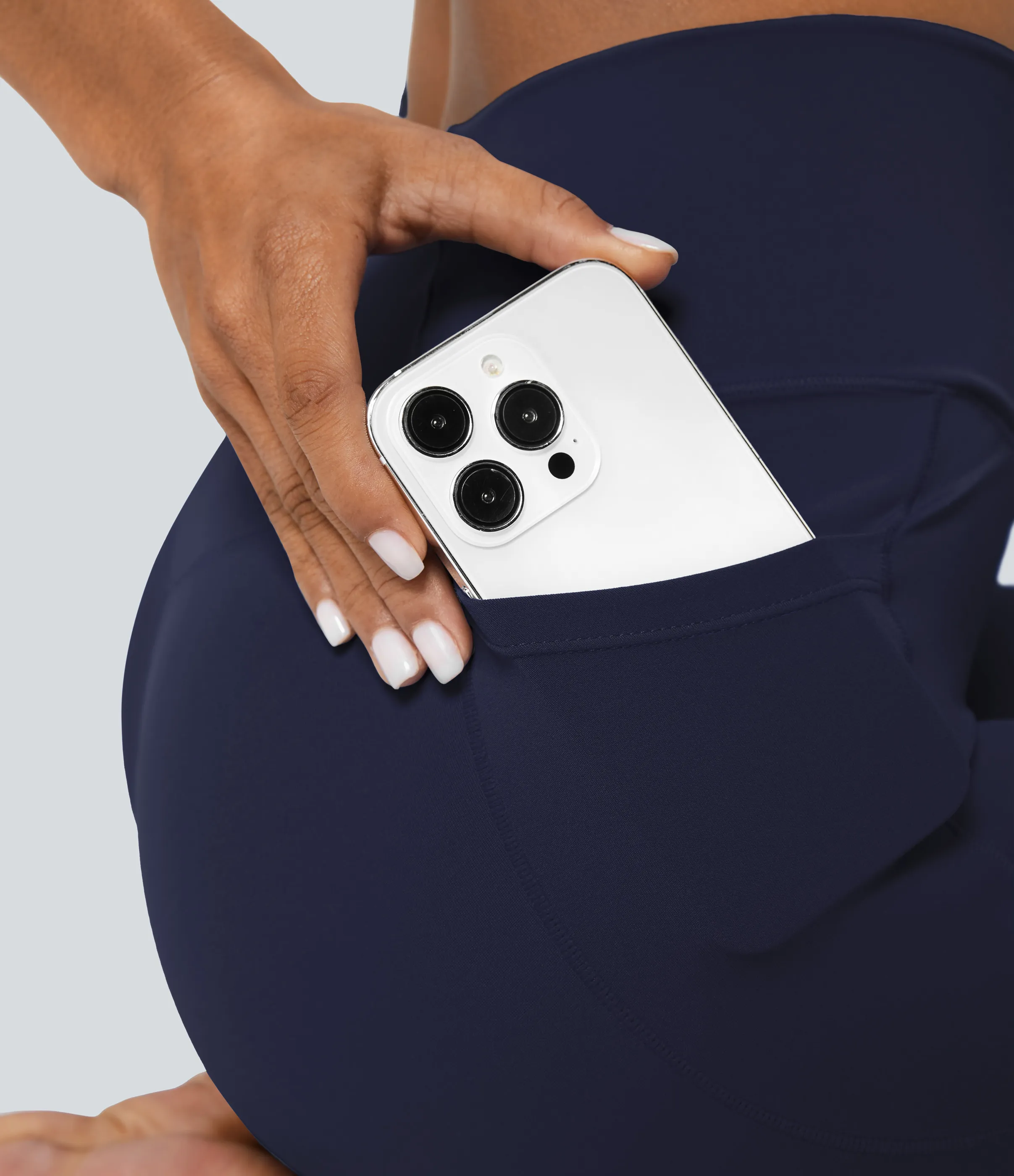 Halara Leggings Softlyzero™ liso bolsillo cruzado - Peacoat - S(7/8) sold by Halara product image thumbnail 5