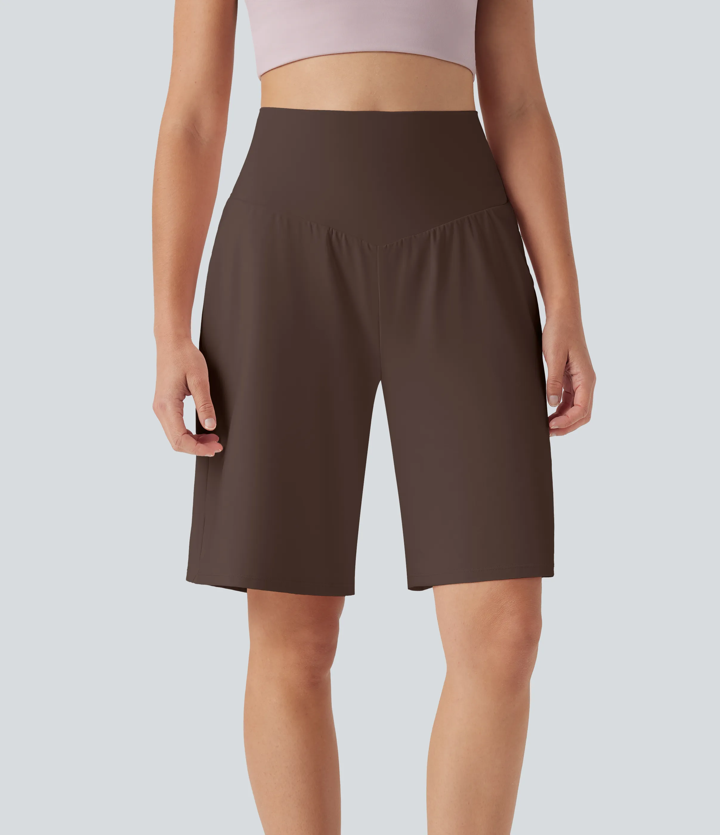 Halara Bermudas Softlyzero™ Airy yoga tiro alto múltiple bolsillo tacto fresco - Chocolate Martini - XS sold by Halara product image thumbnail 2
