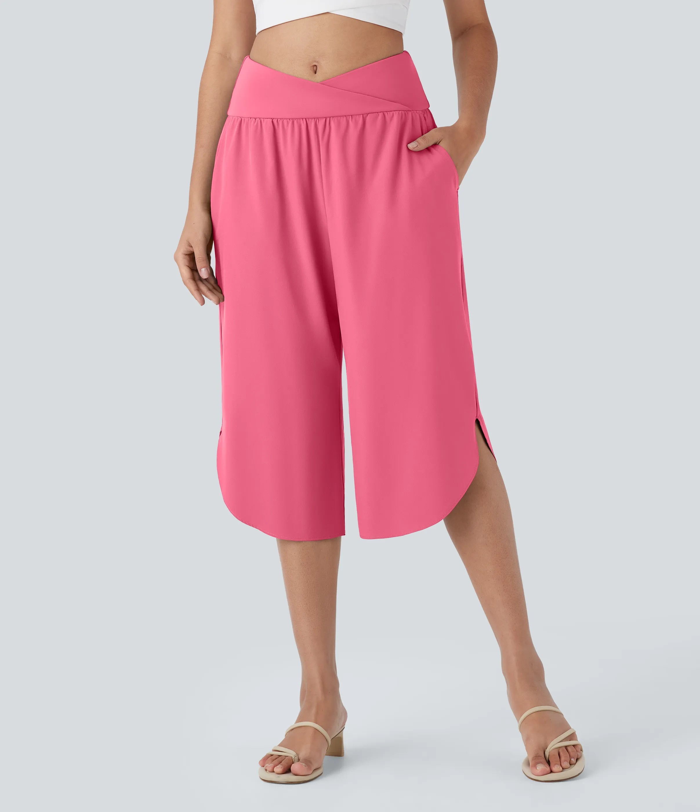 Halara Pantalón Breezeful™ capri resort tiro alto bolsillo lateral cruzado abertura secado rápido - Pink Lemonade - XS(regular) sold by Halara product image thumbnail 4