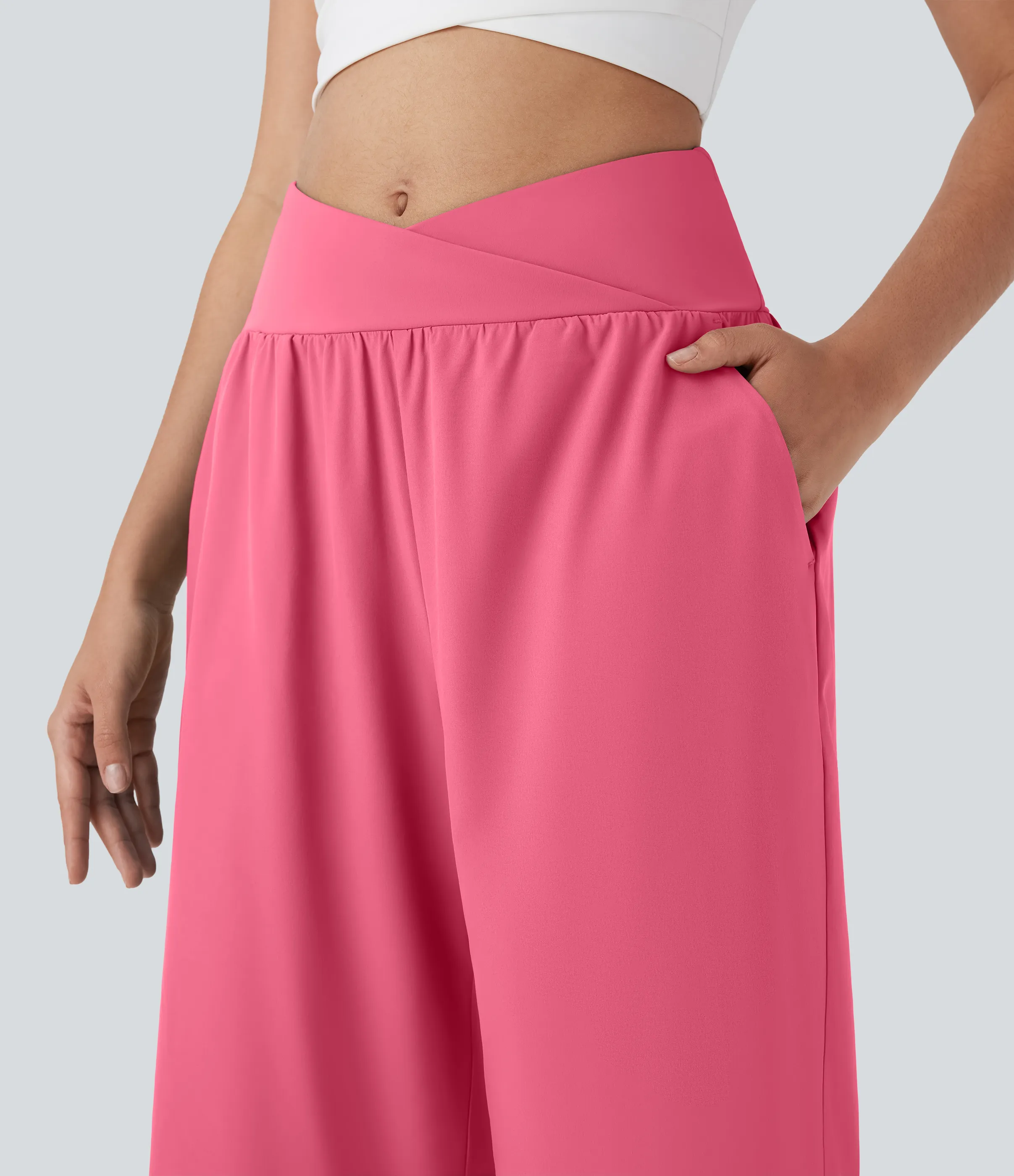 Halara Pantalón Breezeful™ capri resort tiro alto bolsillo lateral cruzado abertura secado rápido - Pink Lemonade - XS(regular) sold by Halara product image thumbnail 5