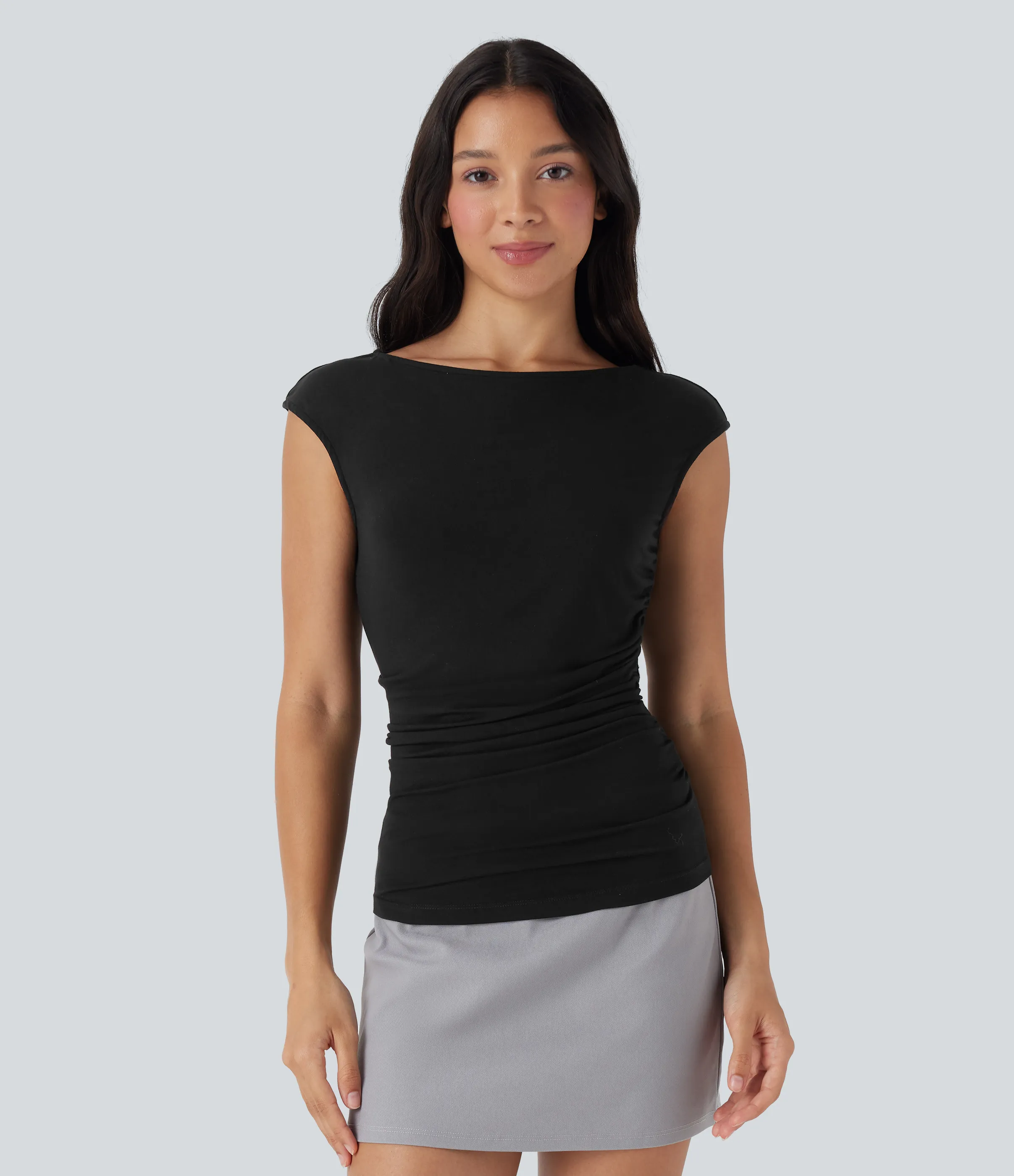 Halara Top casual fruncido con cuello barco y manga corta - Black - S sold by Halara