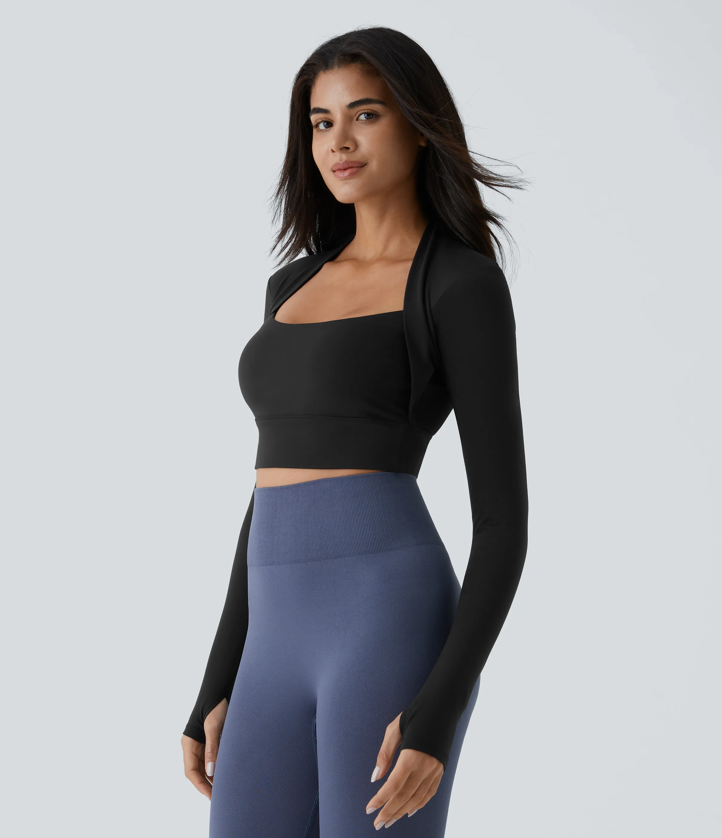 Halara Top Softlyzero™ Plush deportivo yoga corto 2 en 1 orificio para pulgar manga larga - Black - XL sold by Halara product image thumbnail 4