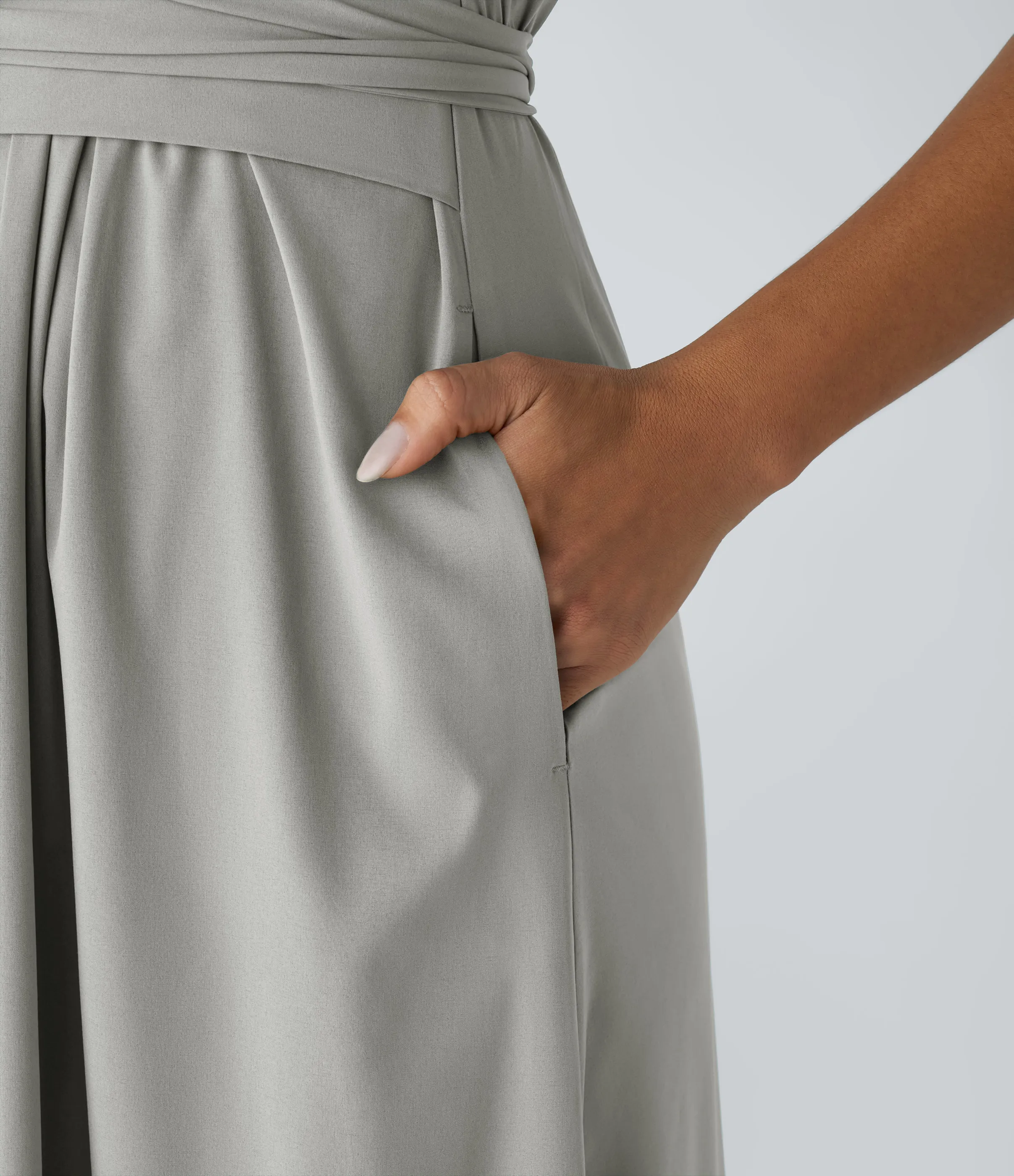 Halara Vestido midi Breezeful™ secado rápido cuello V manga corta bolsillo lateral lazo espalda - Dust Gray - M sold by Halara product image thumbnail 5