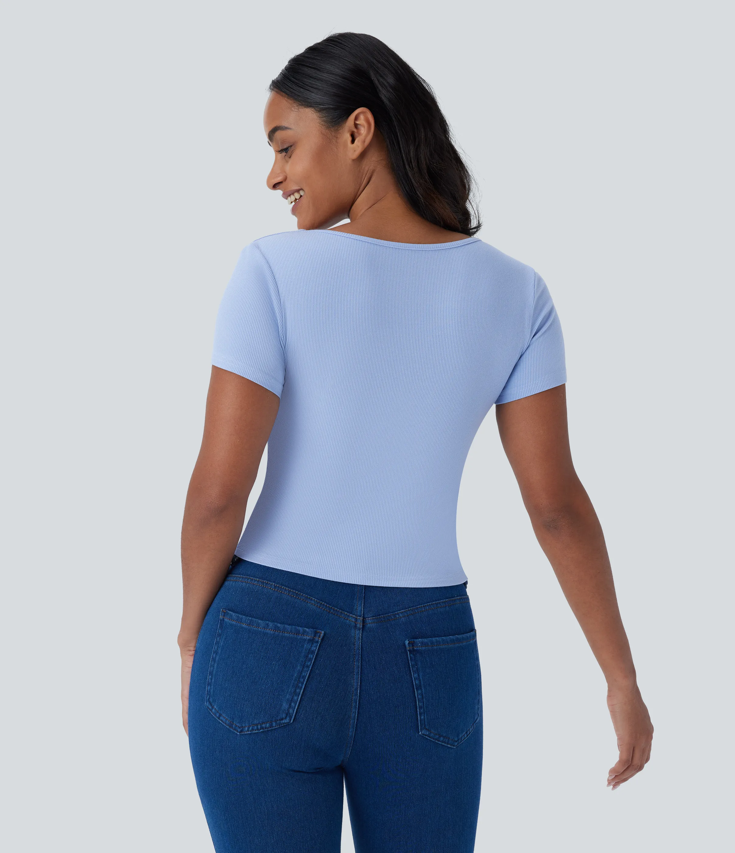 Halara Camiseta ajustada 2 en 1 bebé cuello cuadrado dobladillo curvo fruncido acanalado - Ocean Eyes - Light Blue - XS sold by Halara product image thumbnail 3