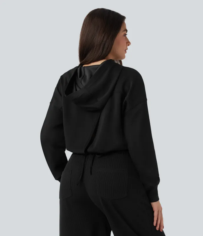 Halara Sudadera casual con capucha de manga larga con hombros caídos, abertura en la espalda y lazo - Black - L sold by Halara