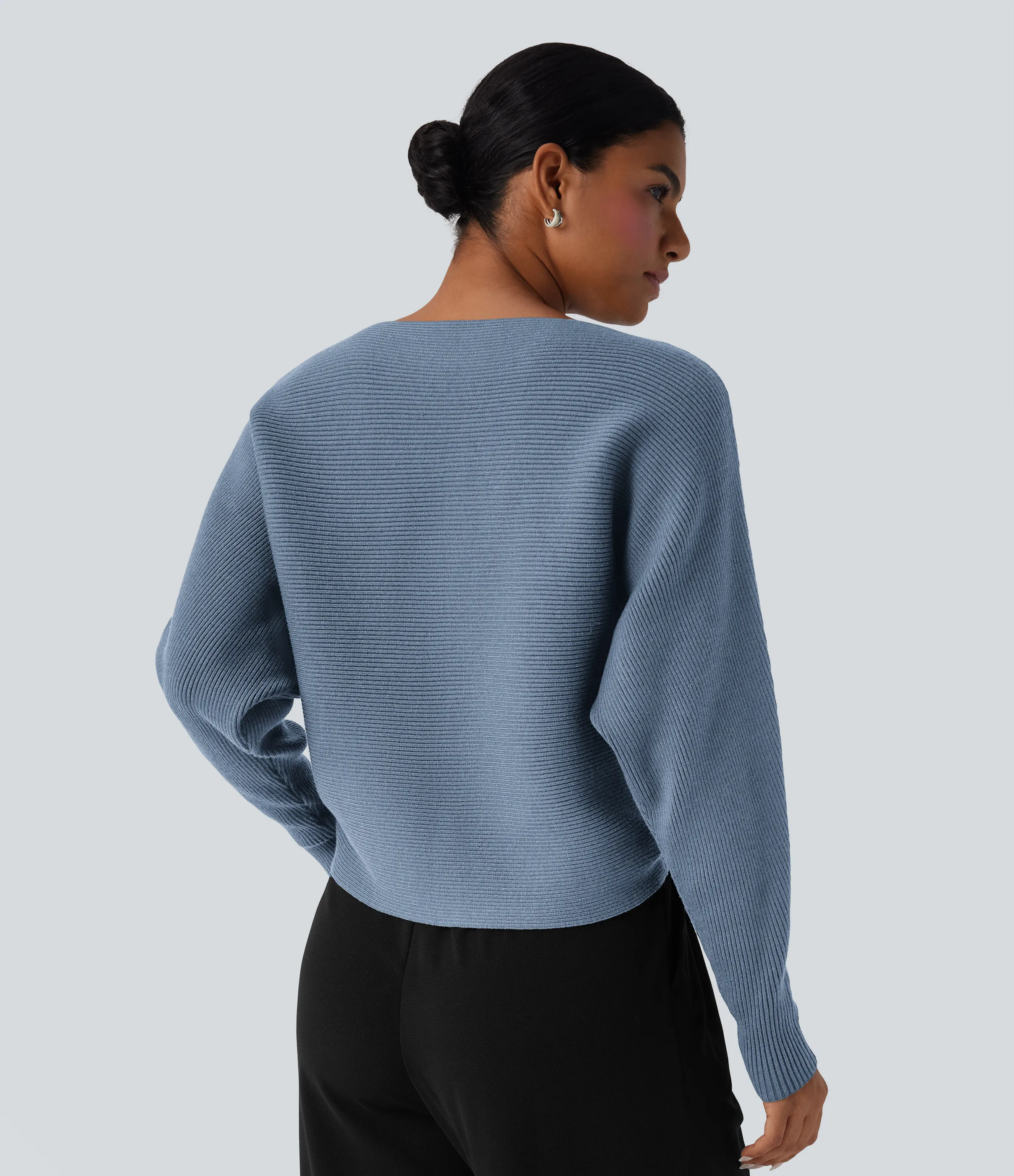 Halara Suéter casual con cuello barco y mangas murciélago - Quiet Harbor - XS sold by Halara product image thumbnail 3