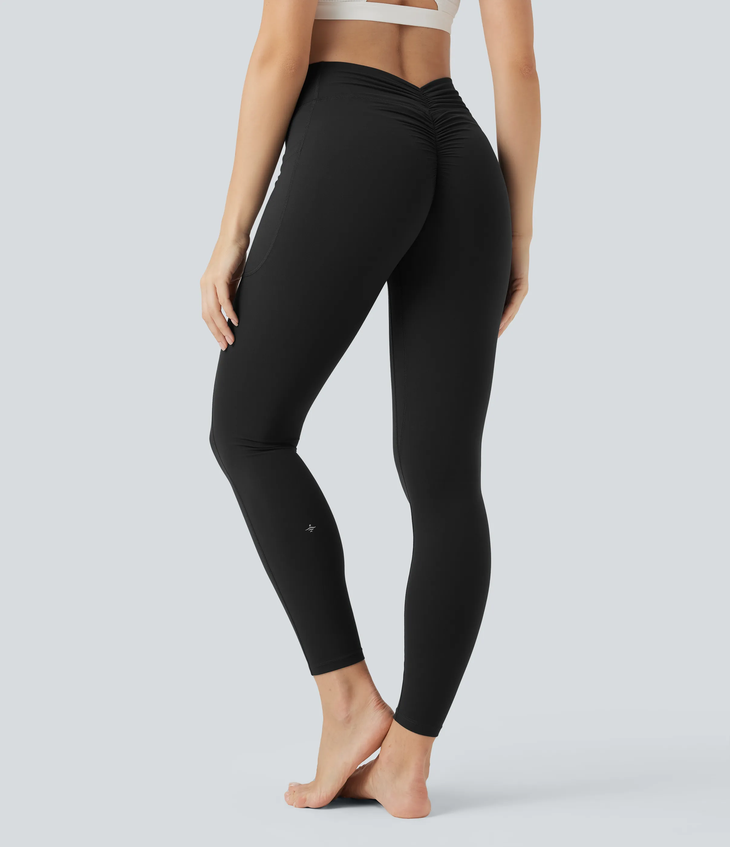Halara Leggings de yoga Halara UltraSculpt™ moldeadores de cintura alta con control de abdomen y bolsillos - Black - L(7/8) sold by Halara