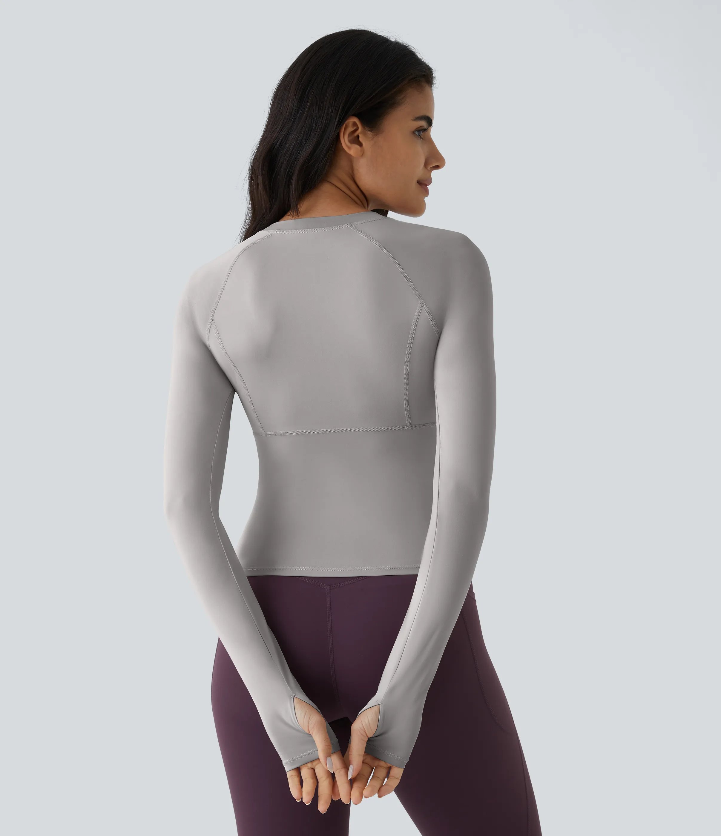 Halara Top deportivo yoga abertura pulgar - Mist Grey - XS(Long) sold by Halara product image thumbnail 5