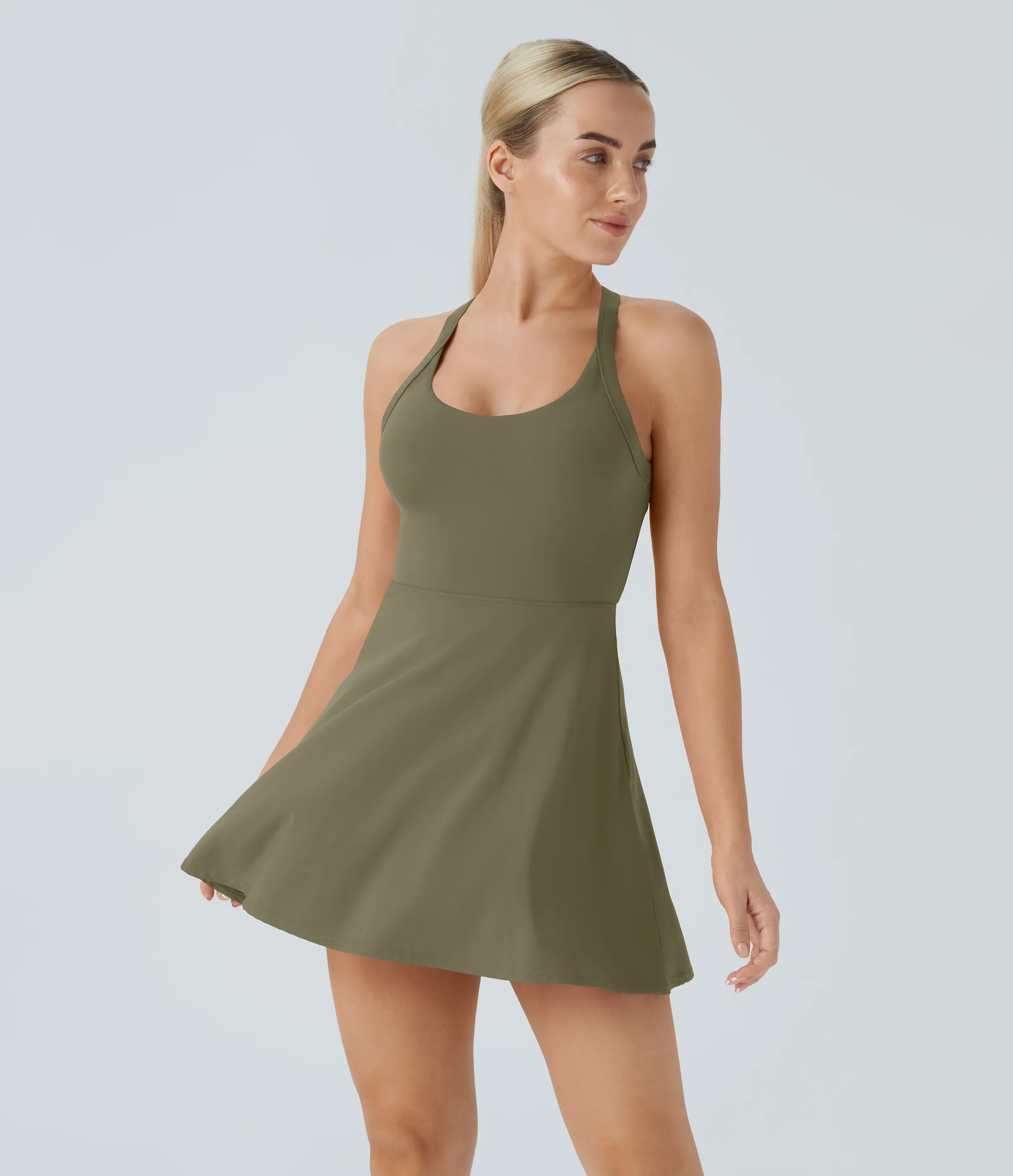 Halara Vestido deportivo sin espalda con diseño retorcido en copas D-F - Withered Green - XS sold by Halara product image thumbnail 3