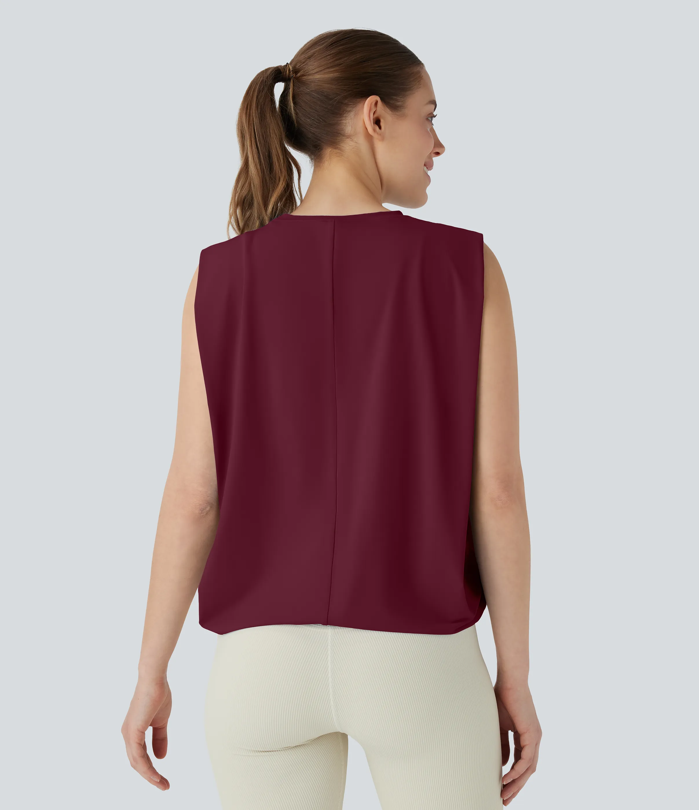 Halara Camiseta yoga cuello redondo fruncido tacto fresco - UPF 50+ - Deep Wine - S sold by Halara product image thumbnail 3
