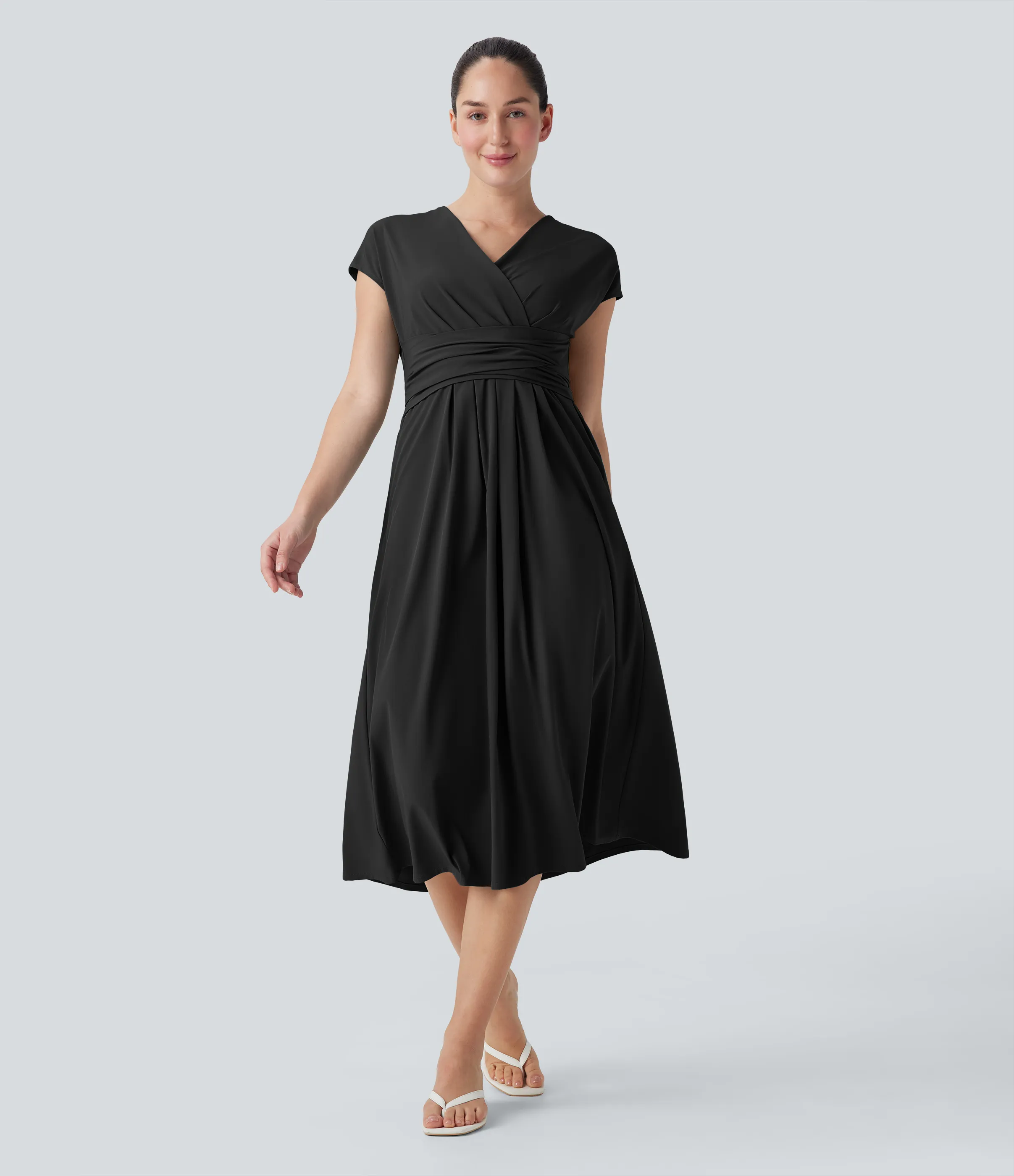 Halara Vestido casual midi Breezeful™ de secado rápido con cuello en V, manga corta, bolsillo lateral y lazo en la espalda - Black - XL sold by Halara product image thumbnail 2