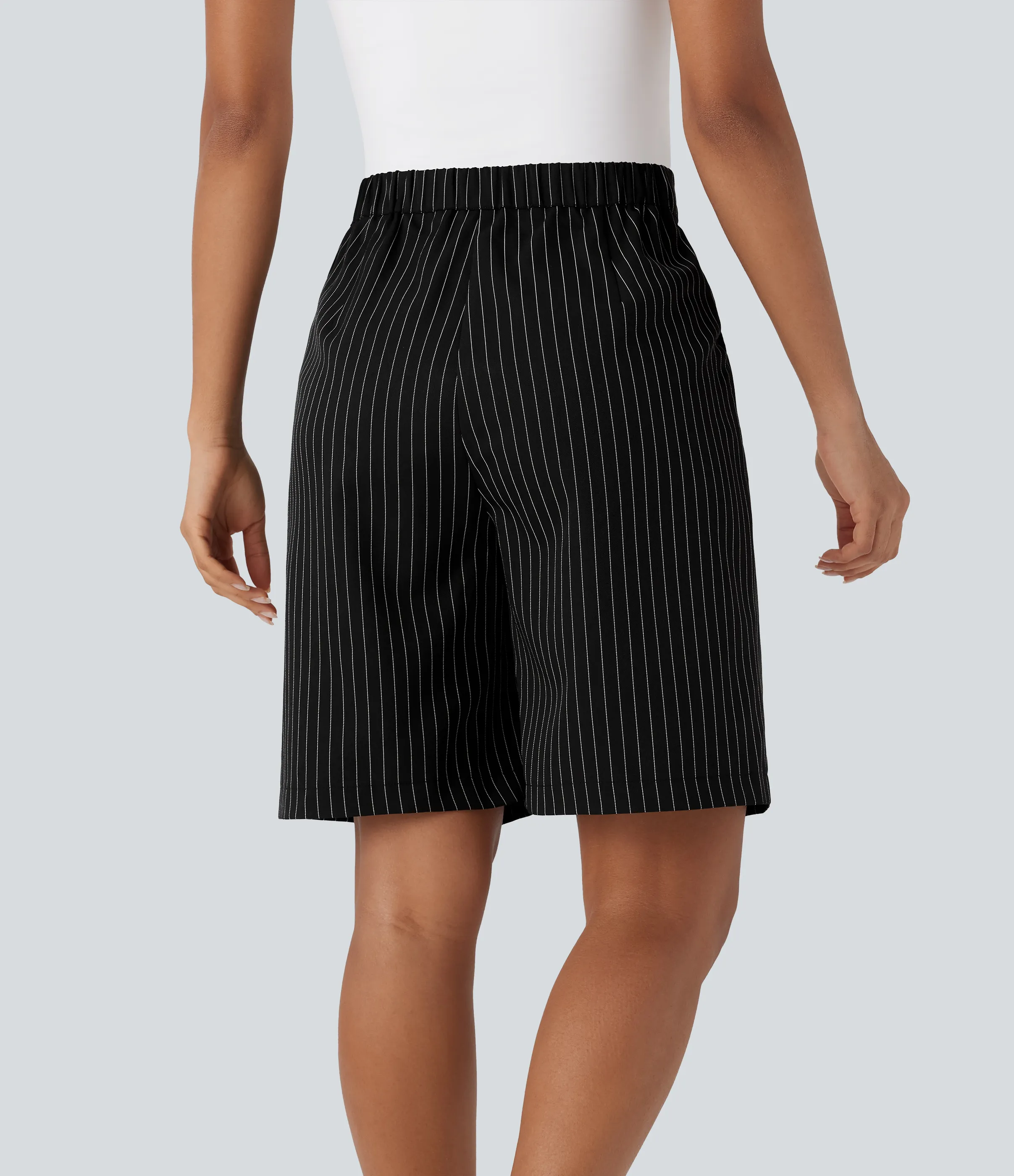 Halara Bermudas de oficina de tiro alto a rayas con bolsillos - Black - XS sold by Halara product image thumbnail 3