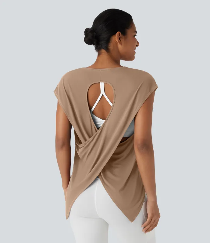 Halara Top deportivo para running asimétrico con espalda cruzada y dobladillo asimétrico - Praline - L sold by Halara