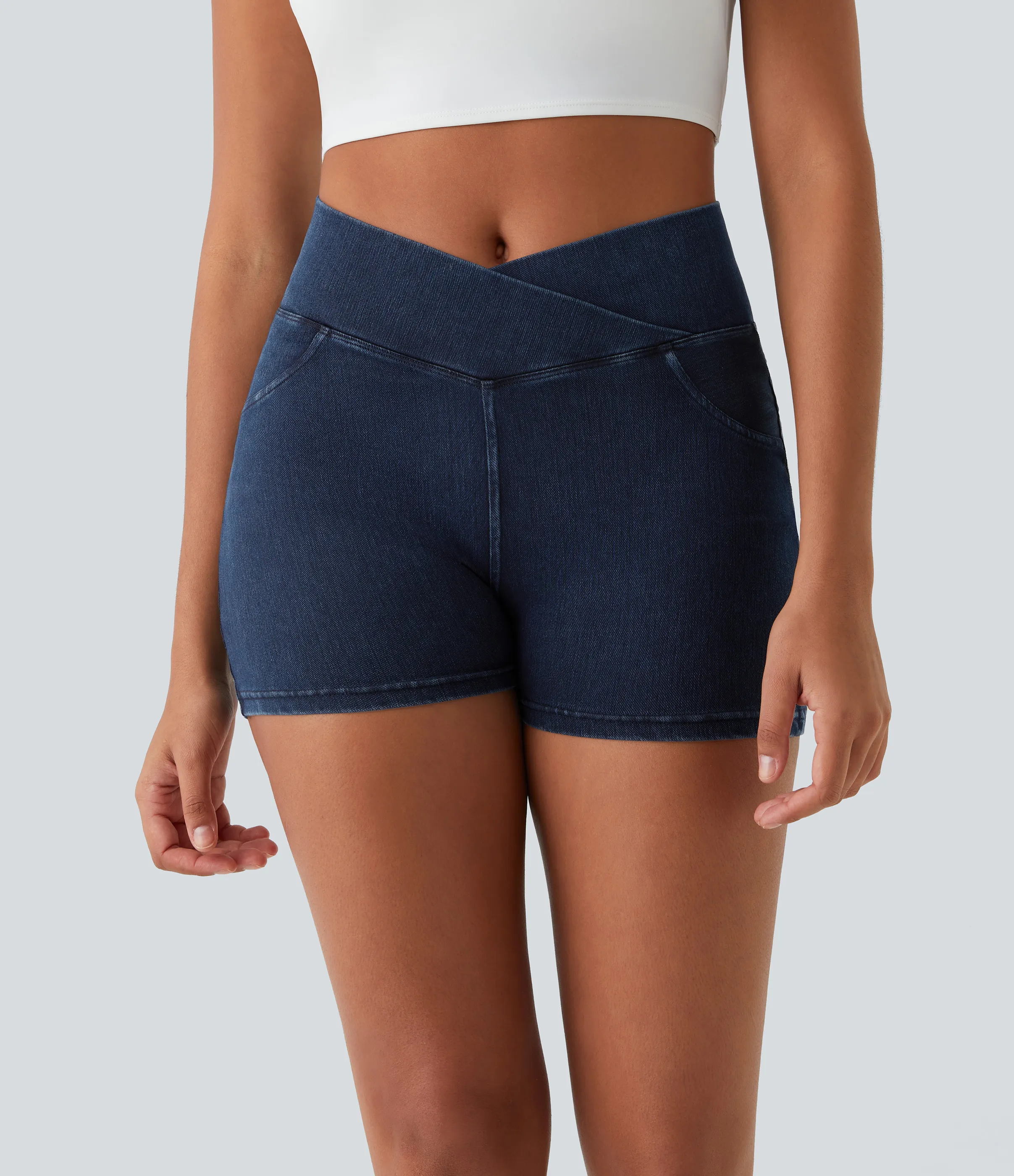 Halara Pantalón corto Halara Flex™ Denim elástico bolsillo lateral cruzado trasera tiro alto 7.5cm - Washed Denim Navy Blue - XS sold by Halara product image thumbnail 3