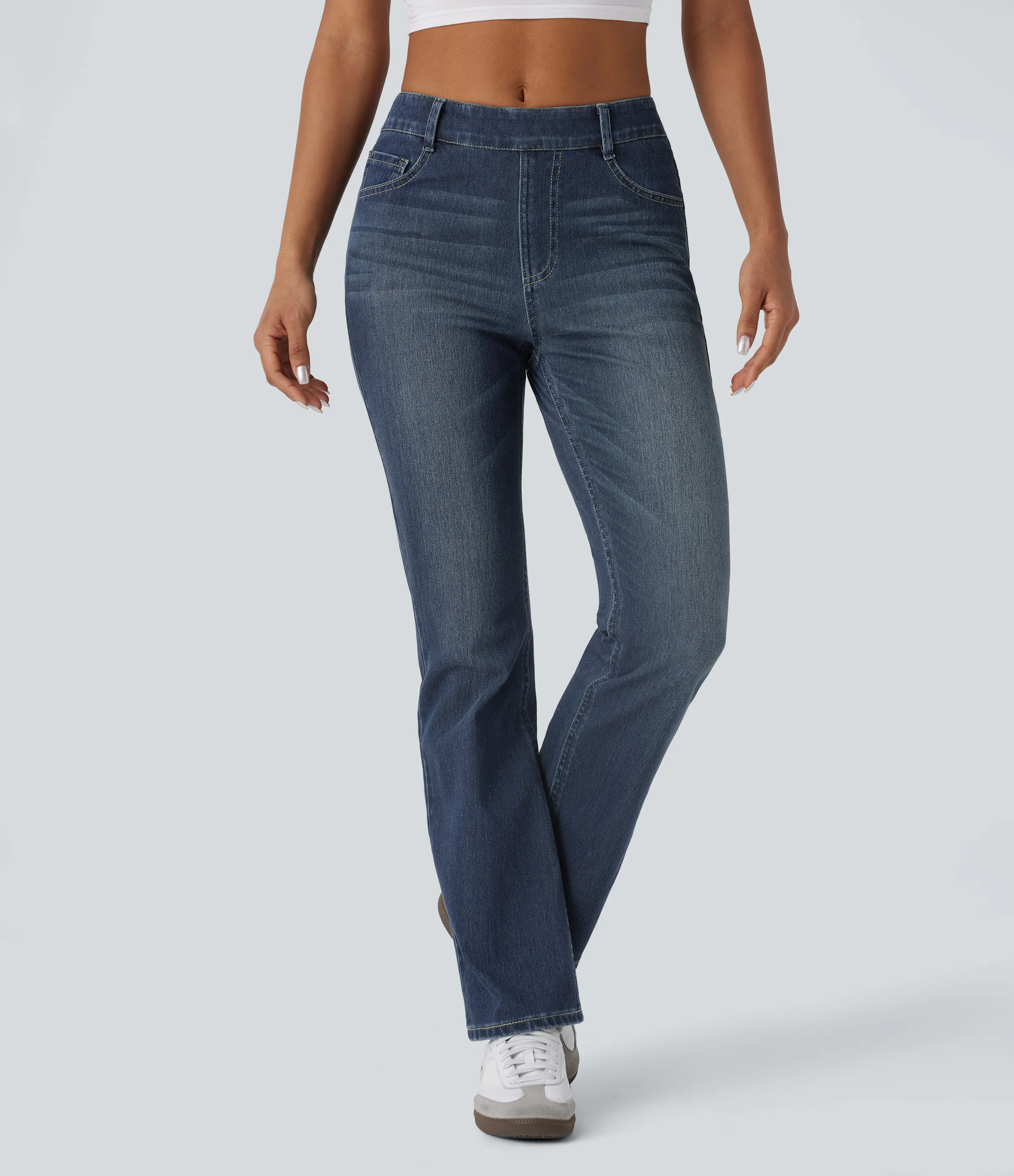 Halara Jeans Halara Flex™ Denim en corte de bota elásticos de tiro alto descoloridos con múltiples bolsillos - Distressed Denim Dark Blue - XL(petite) sold by Halara product image thumbnail 4