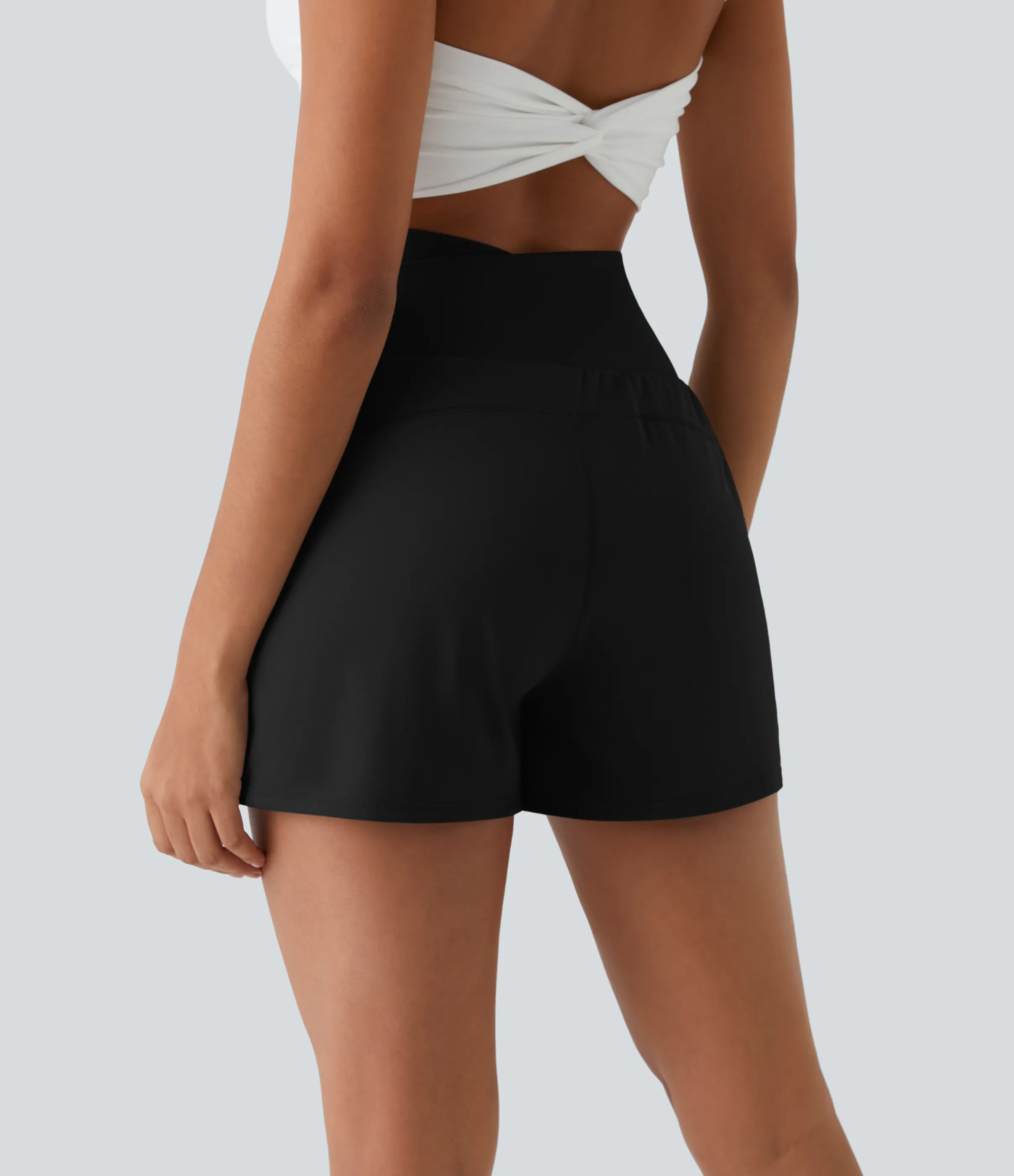 Halara Shorts casuales 2 en 1 con bolsillo lateral cruzado de talle alto - Black - XS sold by Halara product image thumbnail 4