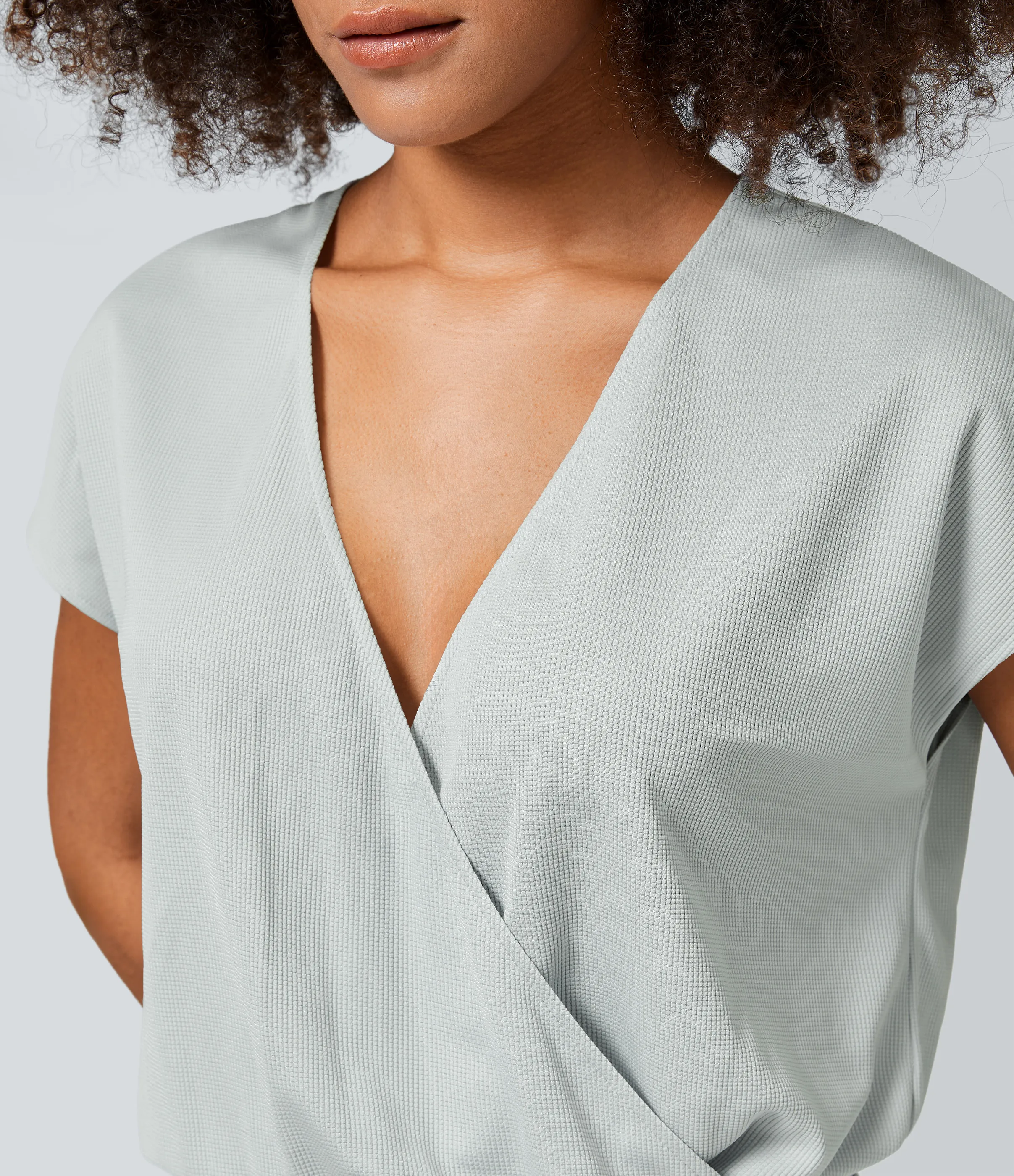 Halara Mono cuello V manga corta bolsillo lateral plisado pierna ancha - Frost Clear Haze - XS(tall) sold by Halara product image thumbnail 5