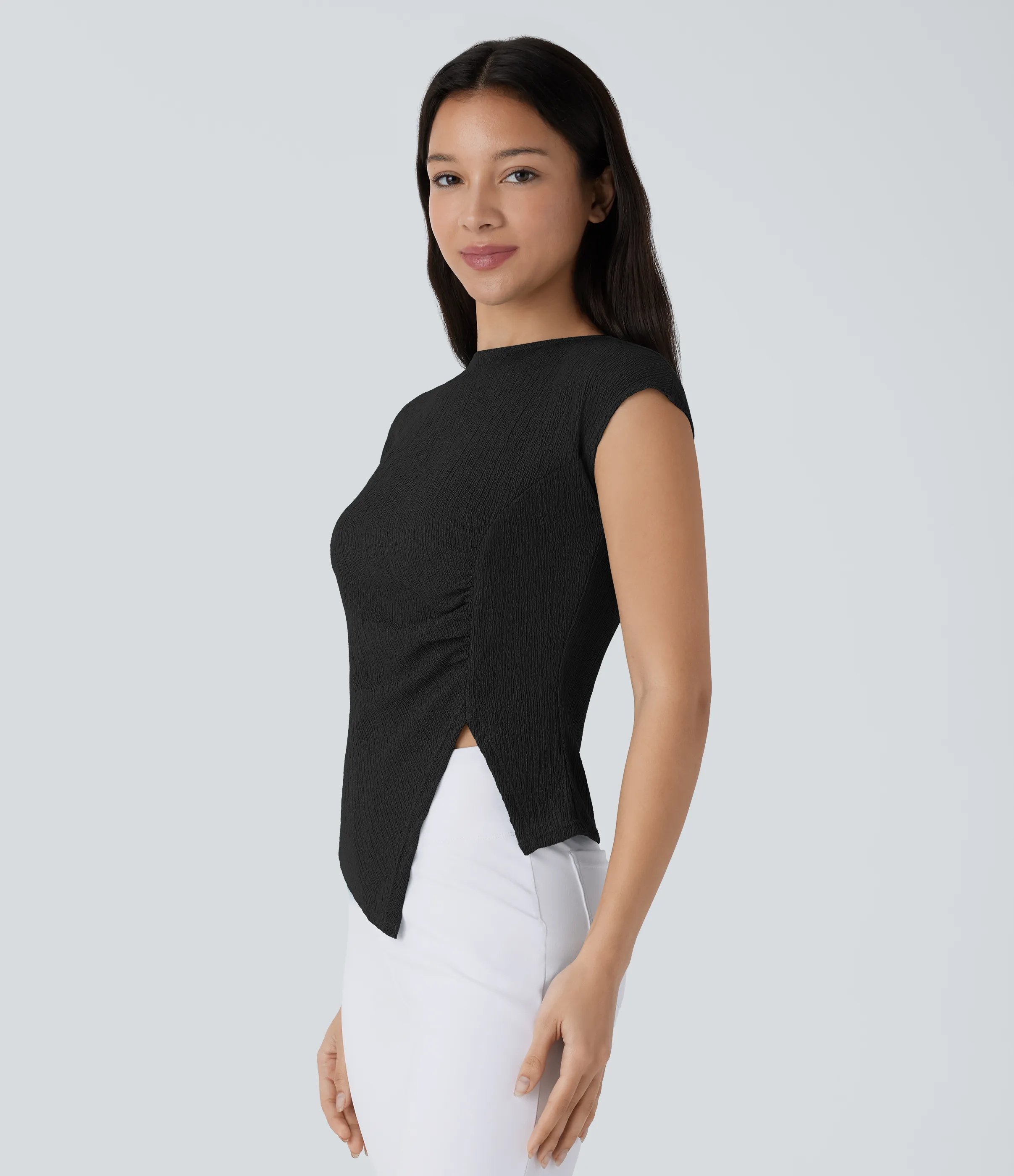 Halara Blusa cuello oblicuo manga corta fruncido dobladillo asimétrico dividido - Black - S sold by Halara product image thumbnail 4