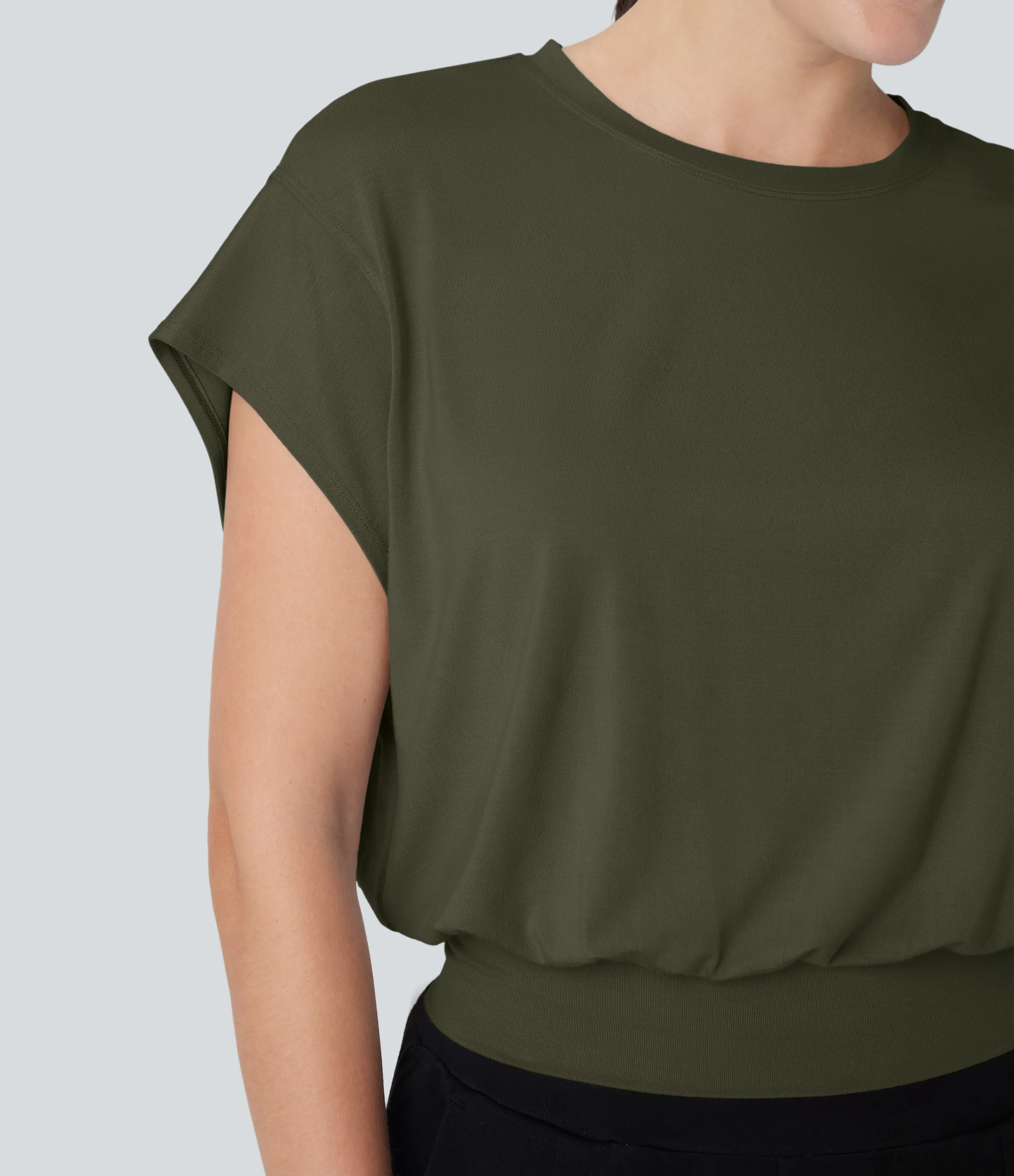 Halara Camiseta de oficina de manga corta de murciélago con cuello redondo - Lone Pine Green - L sold by Halara product image thumbnail 5