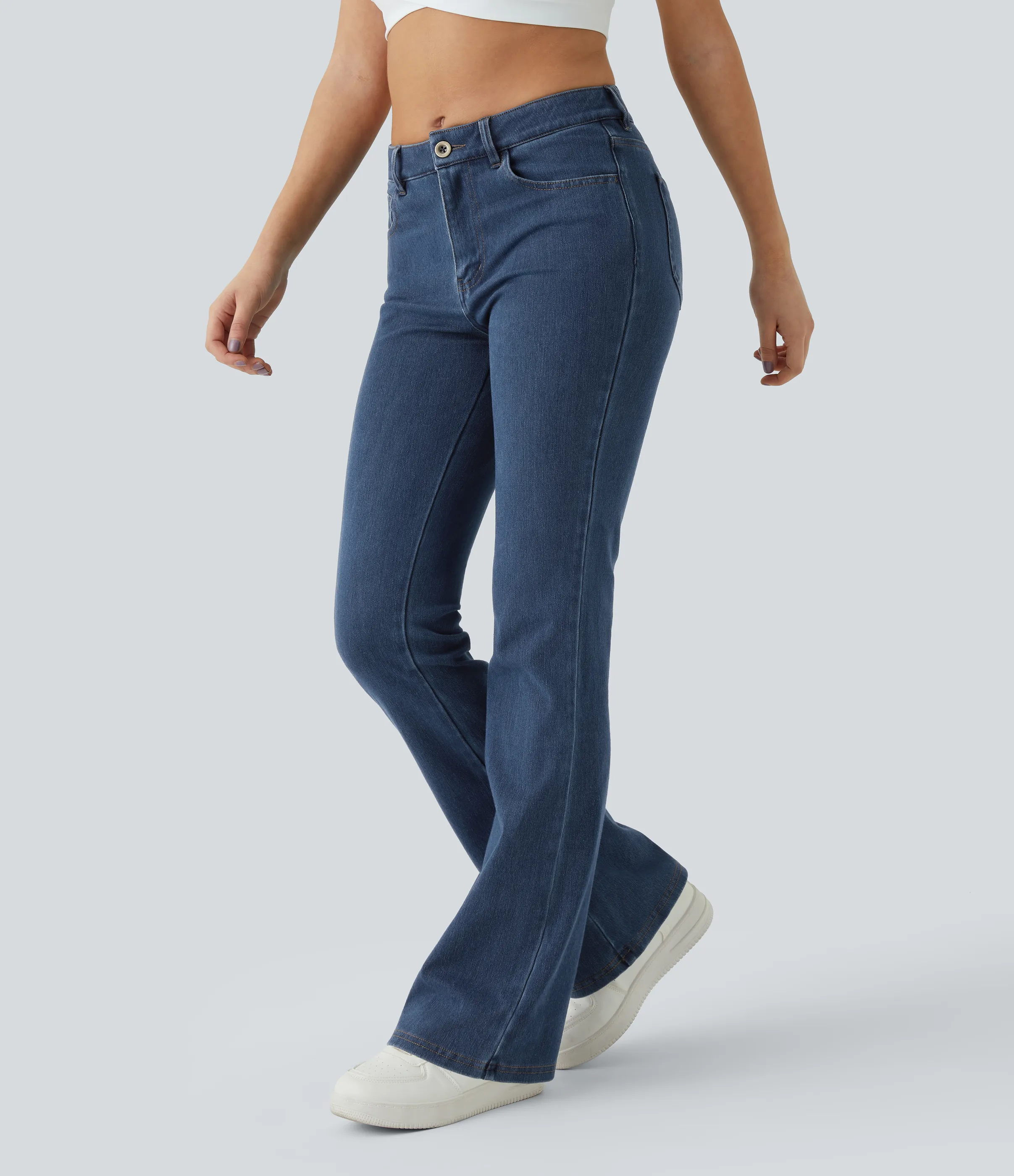 Halara Jeans Halara Flex™ Denim en corte de bota elásticos de tiro medio con botón y bolsillos - Washed Denim Bleached Blue - S(extall) sold by Halara product image thumbnail 4