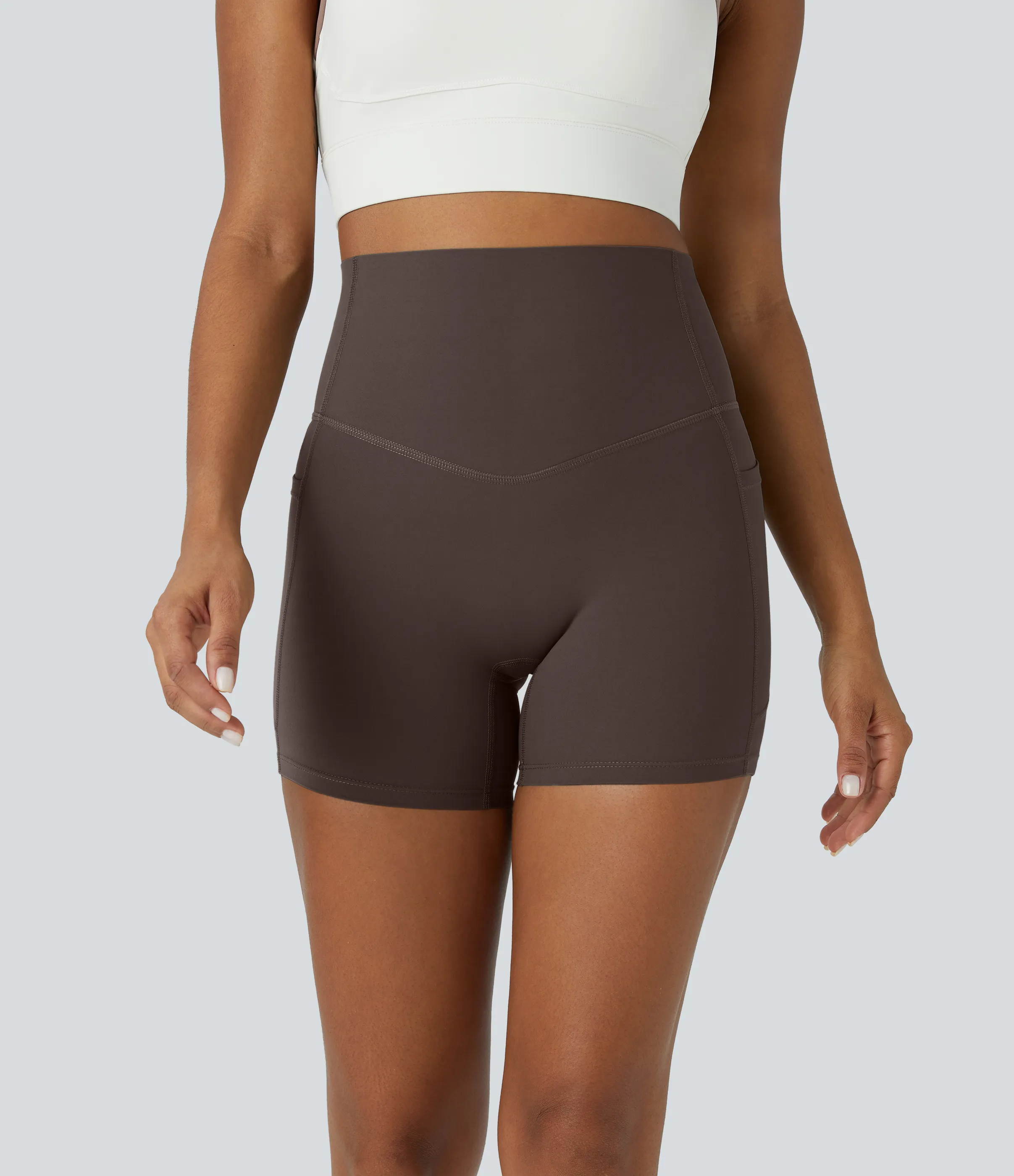 Halara Shorts de ciclista UltraSculpt™ moldeadores de abdomen de tiro alto y bolsillos laterales 12.5cm - Hot Fudge - XL sold by Halara product image thumbnail 4