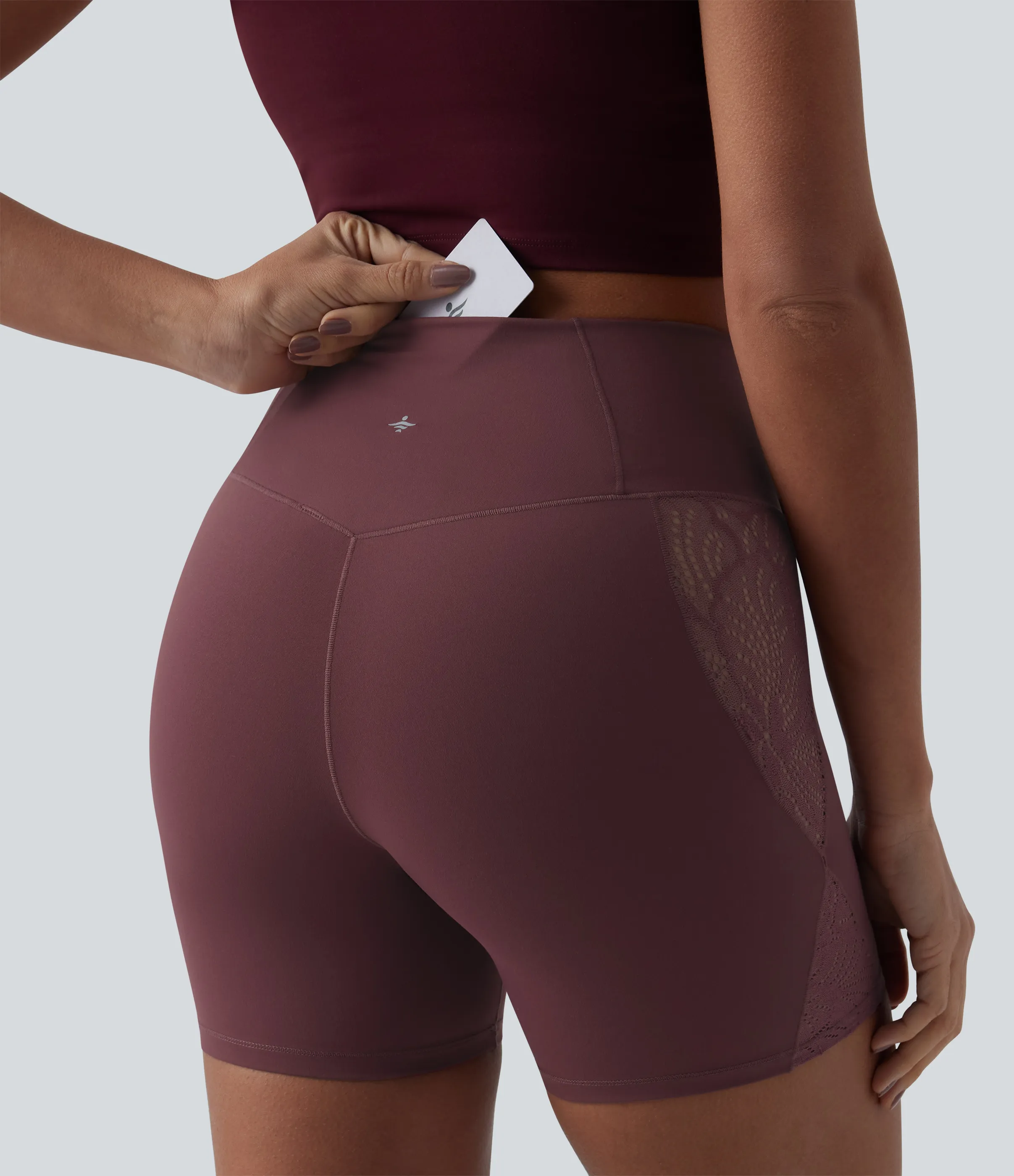 Halara Pantalón corto Softlyzero™ yoga ciclista tiro alto bolsillo trasero encaje contrastante cruzado 12.5 cm- UPF50+ - Red Mahogany - L sold by Halara product image thumbnail 5