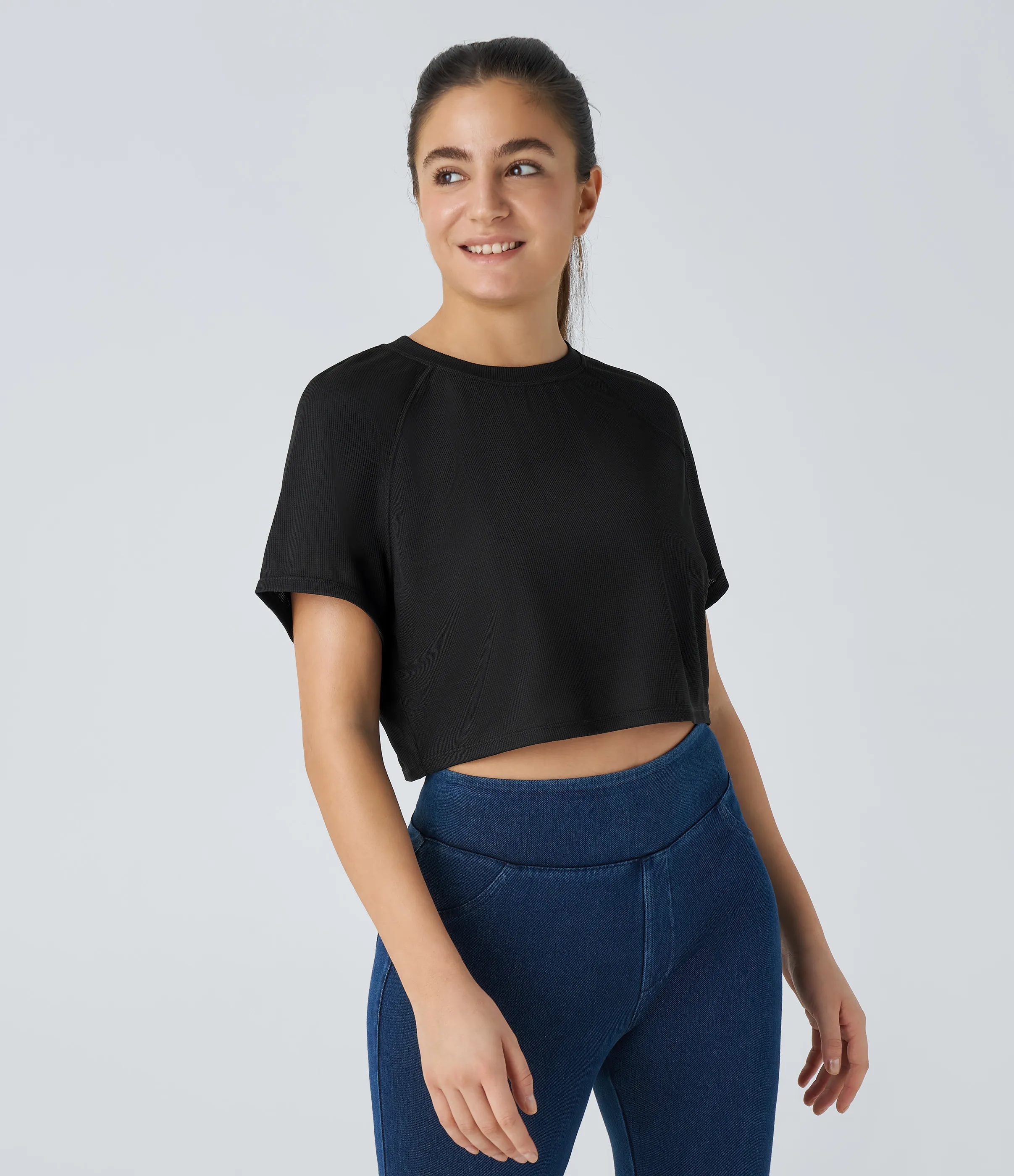 Halara Camiseta gofre recortada unicolor manga raglán - Black - M sold by Halara product image thumbnail 2