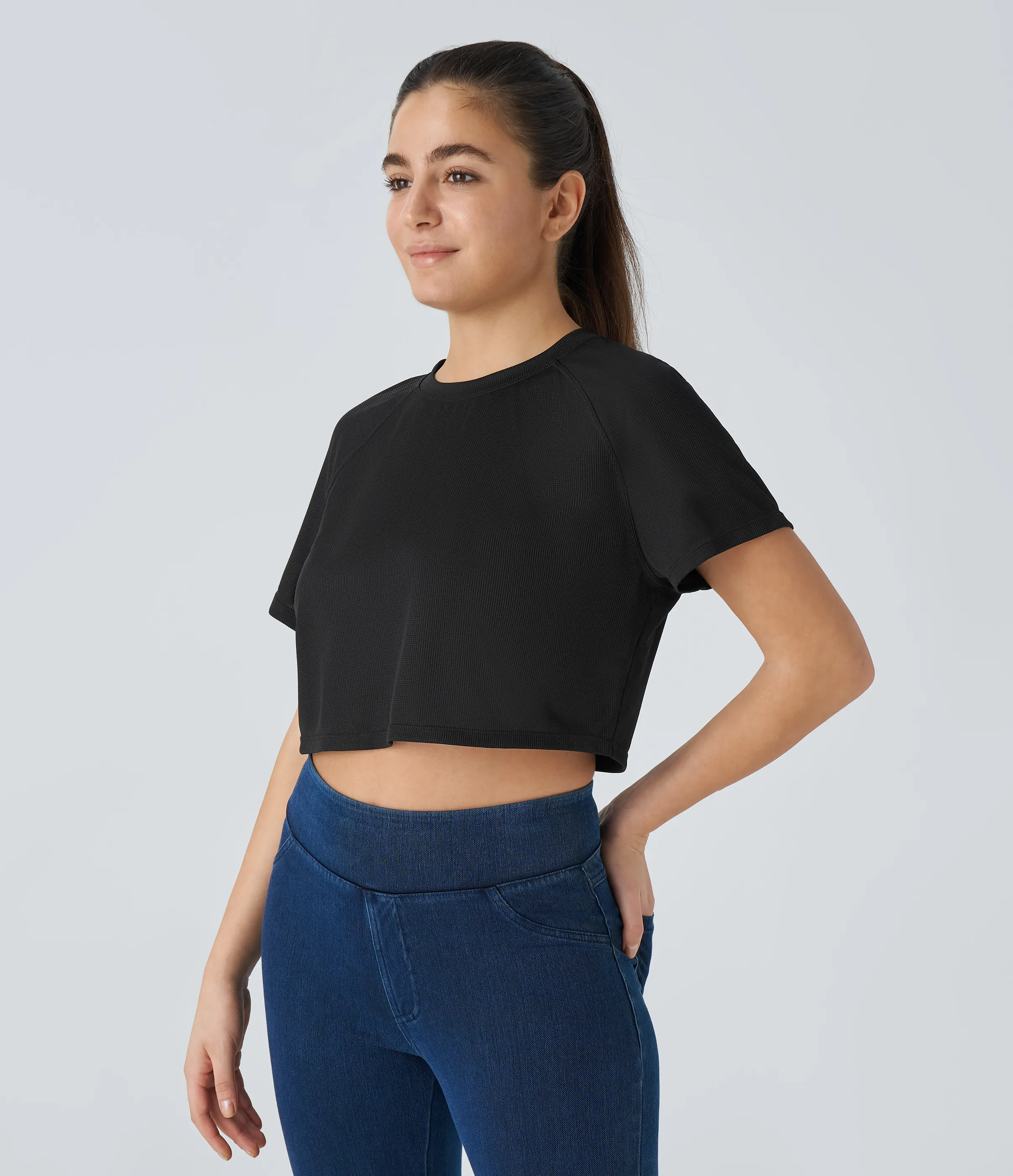 Halara Camiseta gofre recortada unicolor manga raglán - Black - M sold by Halara product image thumbnail 4