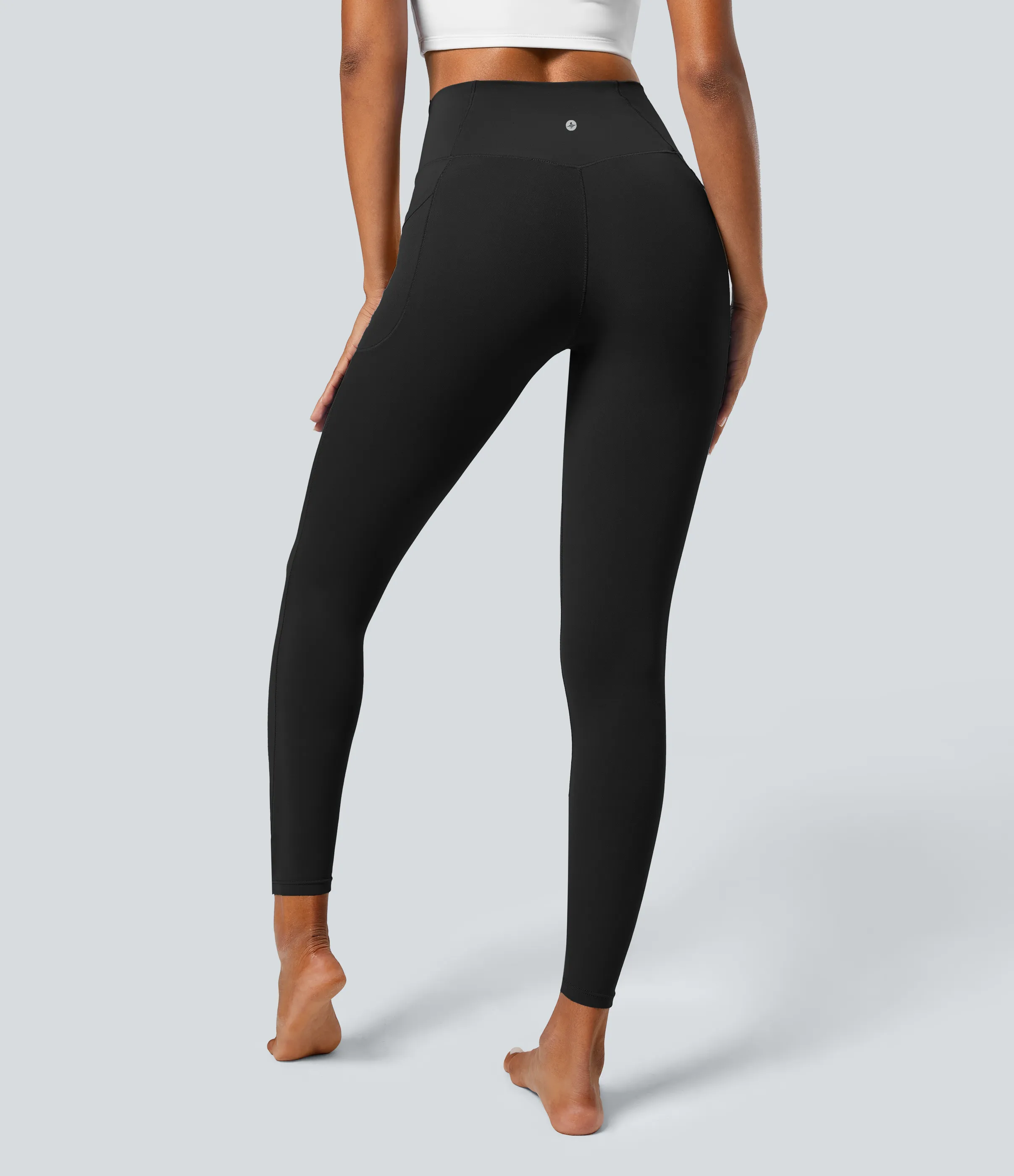 Halara Leggings Softlyzero™ liso bolsillo cruzado - Black - XXS(7/8) sold by Halara product image thumbnail 3