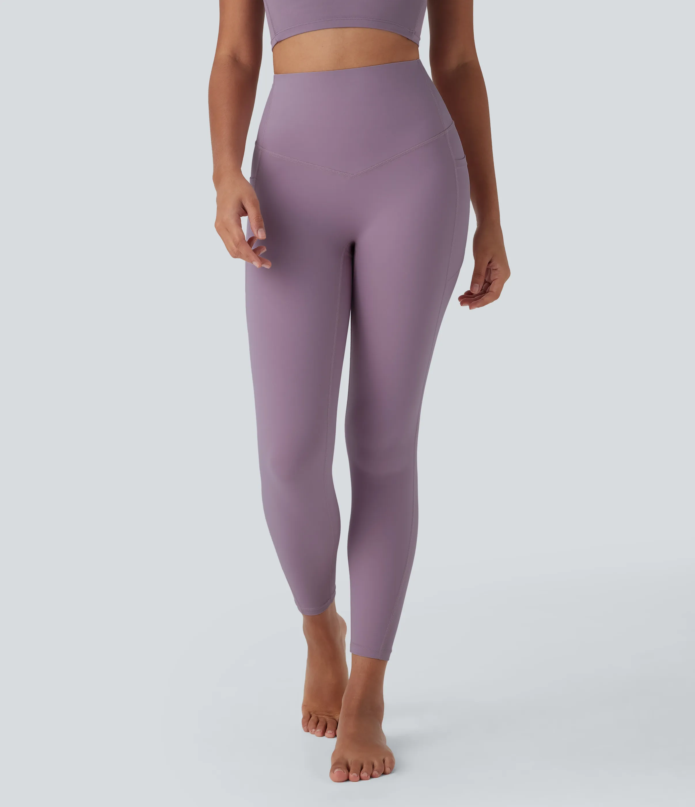 Halara Leggings de yoga moldeadores Halara UltraSculpt™ Refrescante de secado rápido con tiro alto efecto reductor de abdomen y bolsillos - UPF 50+ - Tulip Purple - L(7/8) sold by Halara product image thumbnail 3