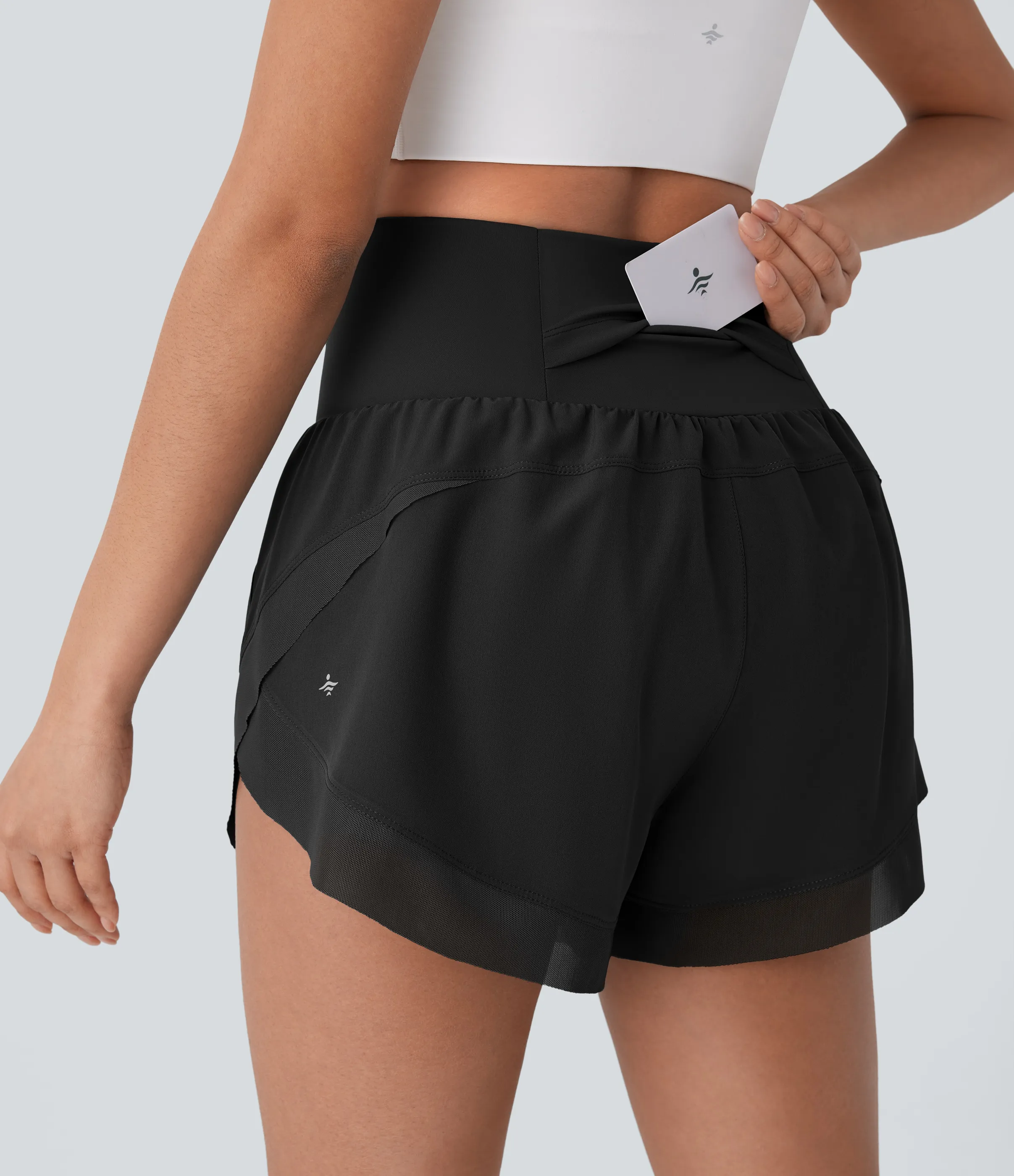 Halara Pantalón corto correr 2 en 1 tiro alto bolsillo trasero malla contrastante dobladillo curvo 7.5cm - Black - XL sold by Halara product image thumbnail 5