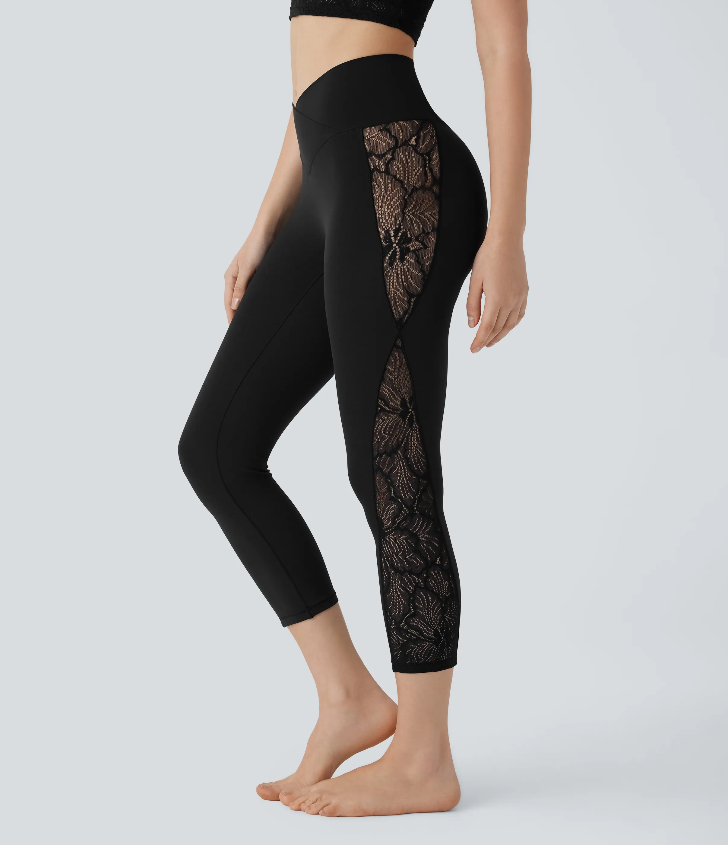 Halara Leggings Softlyzero™ capri yoga tiro alto encaje contrastante cruzado - UPF50+ - Black - S sold by Halara product image thumbnail 2
