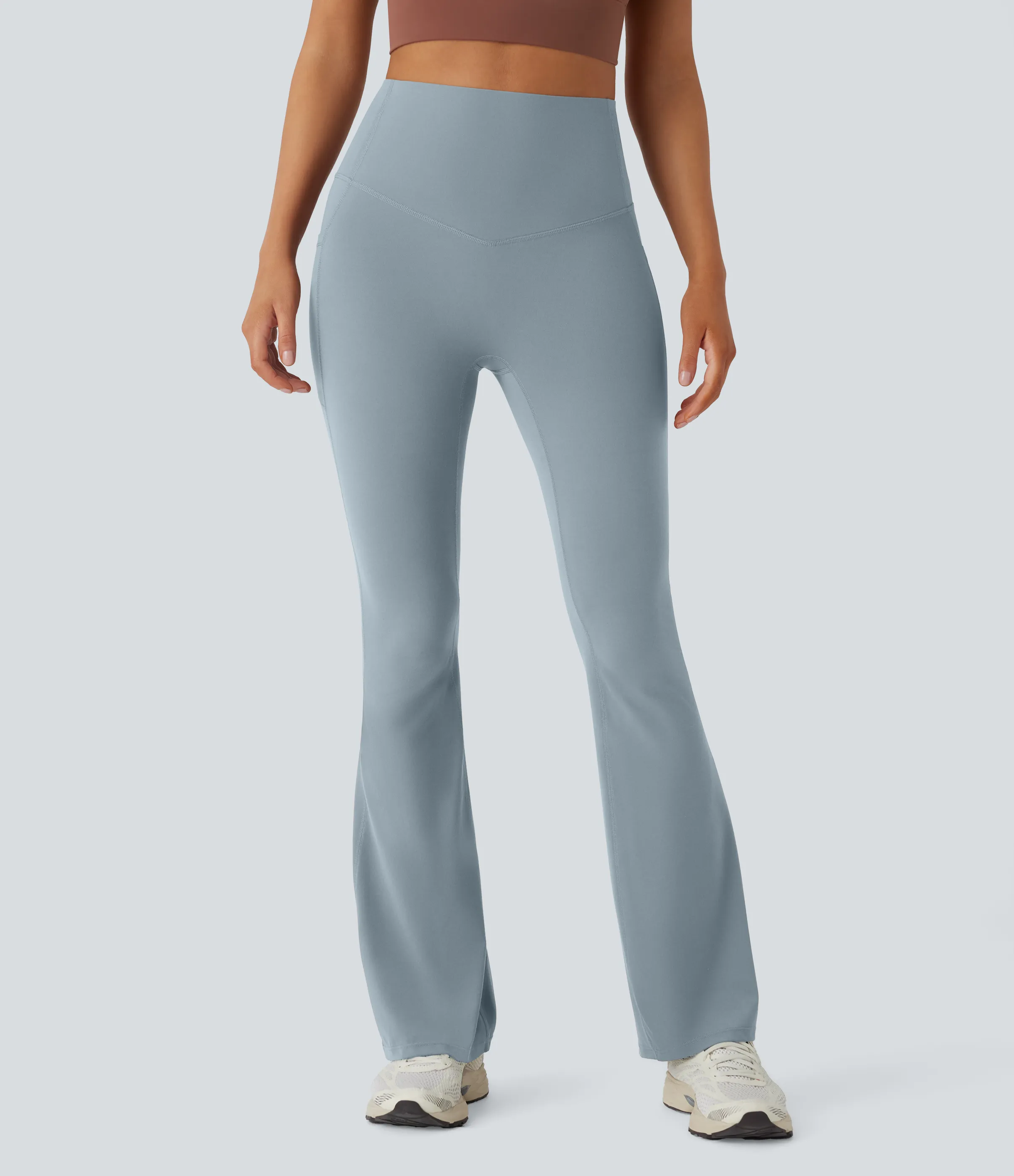 Halara Leggings SoCinched UltraSculpt yoga Bootcut tiro alto control abdomen bolsillo lateral moldeador - Blue Flower Gray - L(tall) sold by Halara product image thumbnail 4