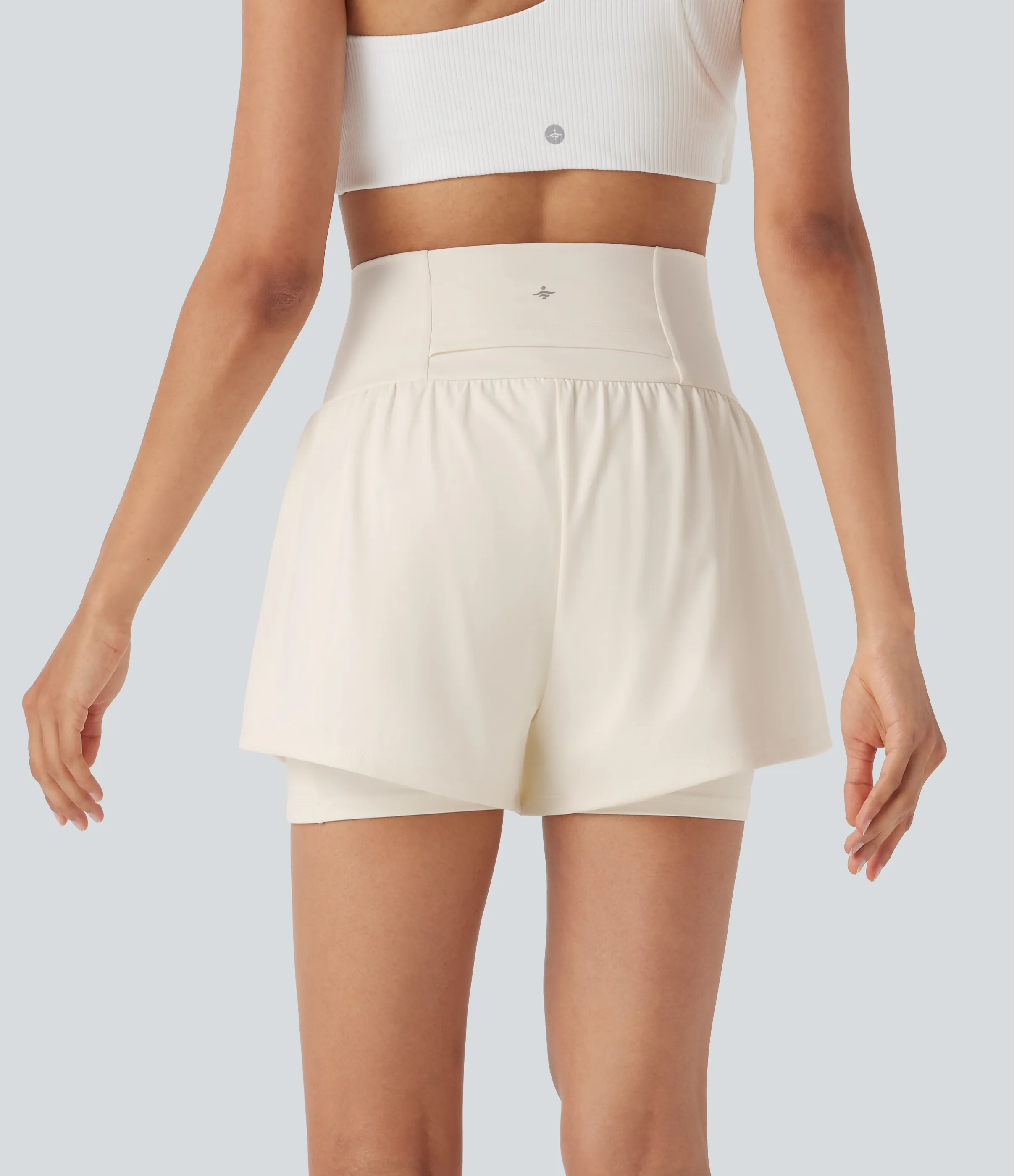 Halara Shorts de yoga Softlyzero™ Airy de tiro alto 2 en 1 de tacto fresco con bolsillos y 12.5 cm de largo - Egret - M sold by Halara product image thumbnail 3