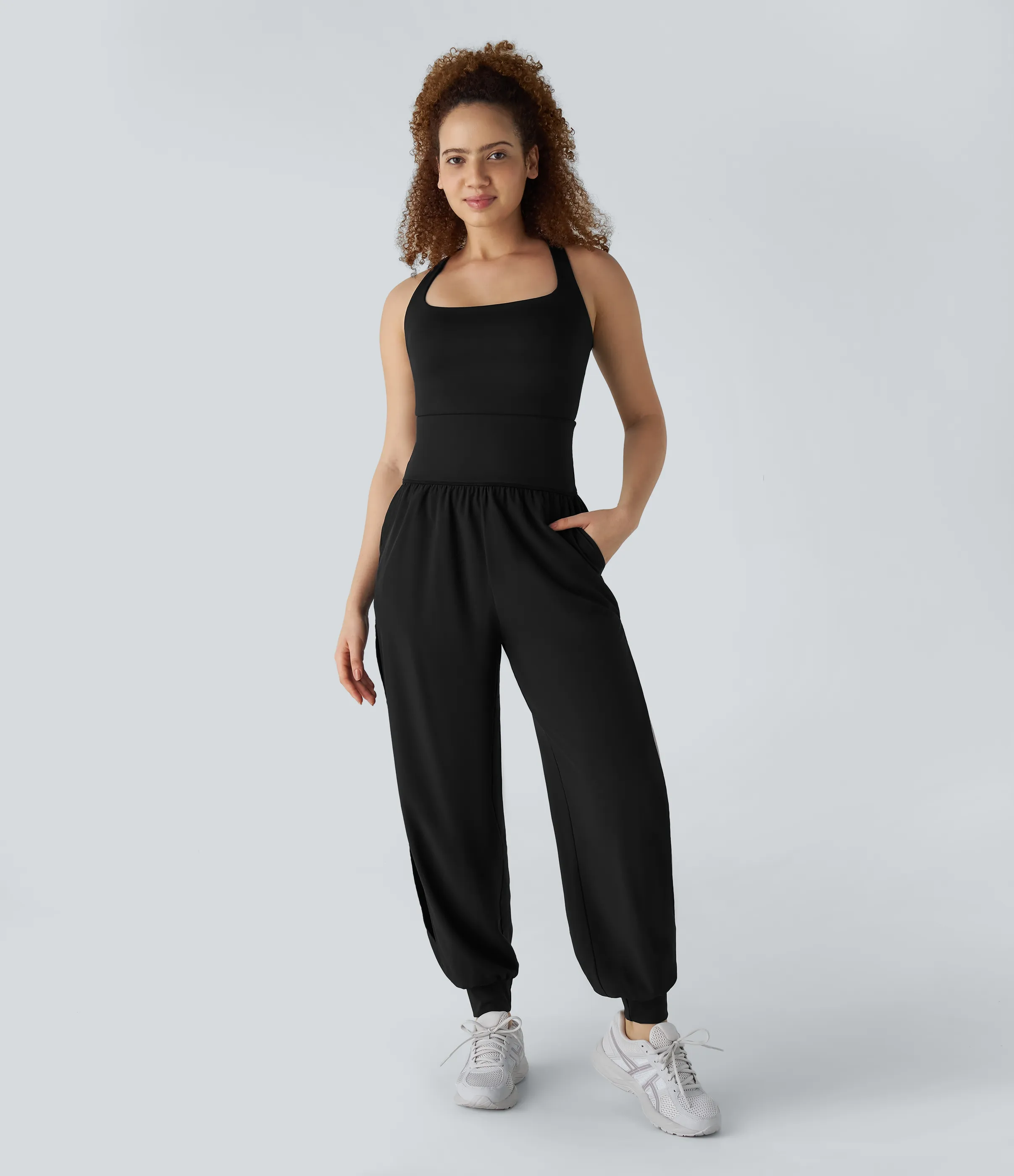 Halara Mono tenis SoCinched secado rápido abertura bolsillo lateral entrecruzado sin espalda - Black - L sold by Halara product image thumbnail 3