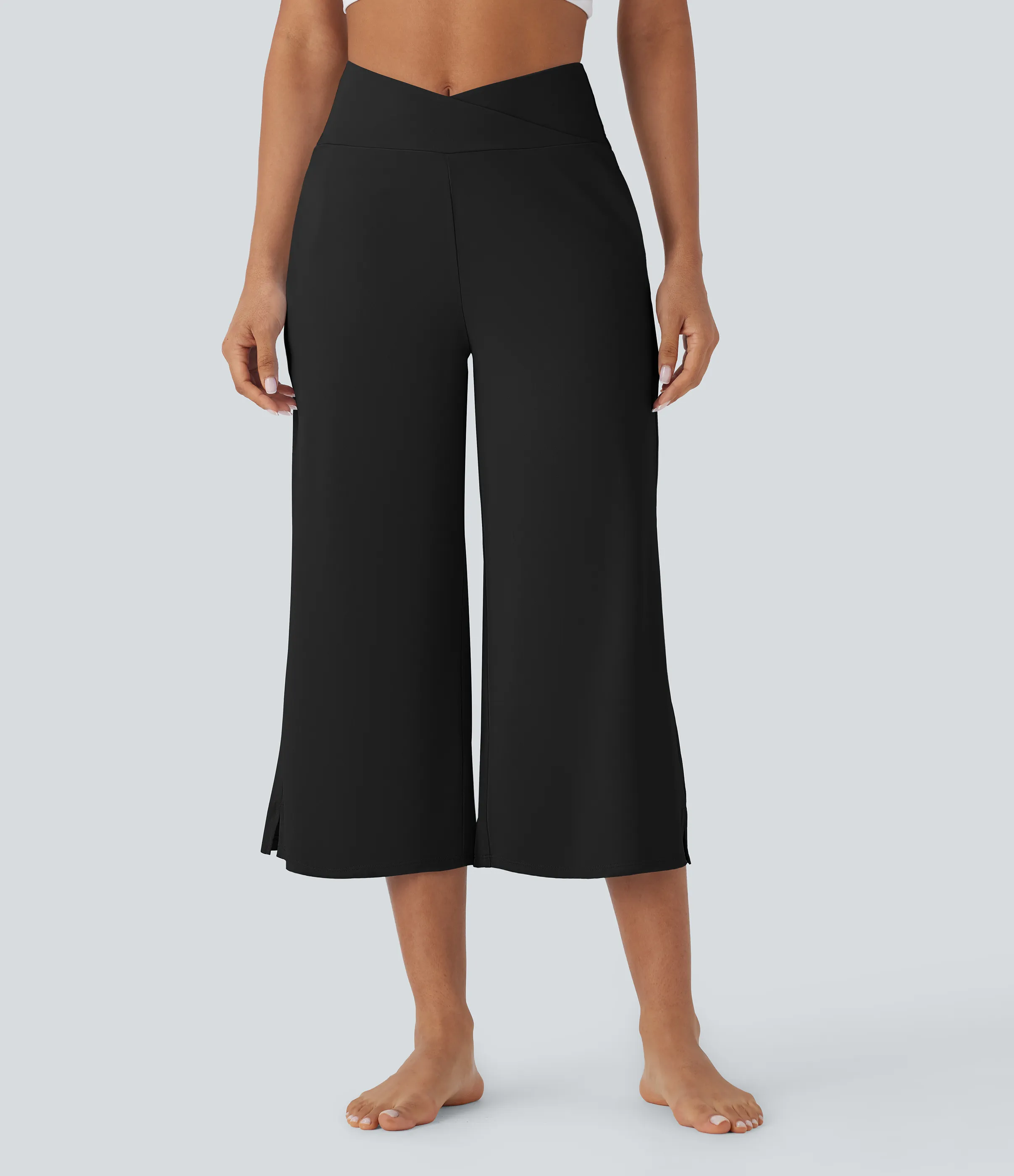 Halara Pantalones capri de yoga UPF 50+ de tiro alto cruzado con bolsillos y tacto fresco - Black - S(regular) sold by Halara product image thumbnail 4