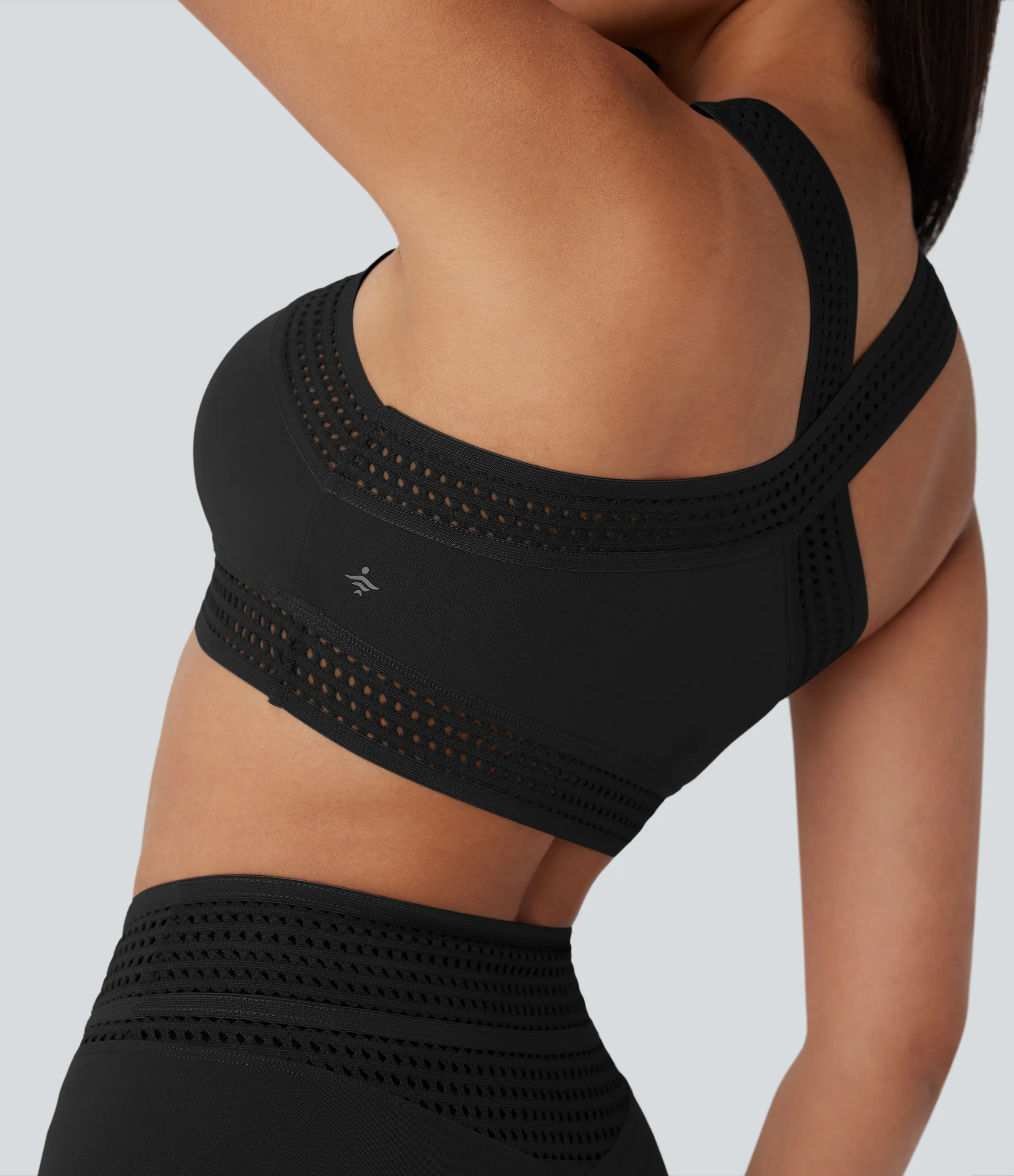 Halara Brasier deportivopara yoga de sujeción baja con cruce y abertura en copas A-C - Black - L sold by Halara product image thumbnail 2