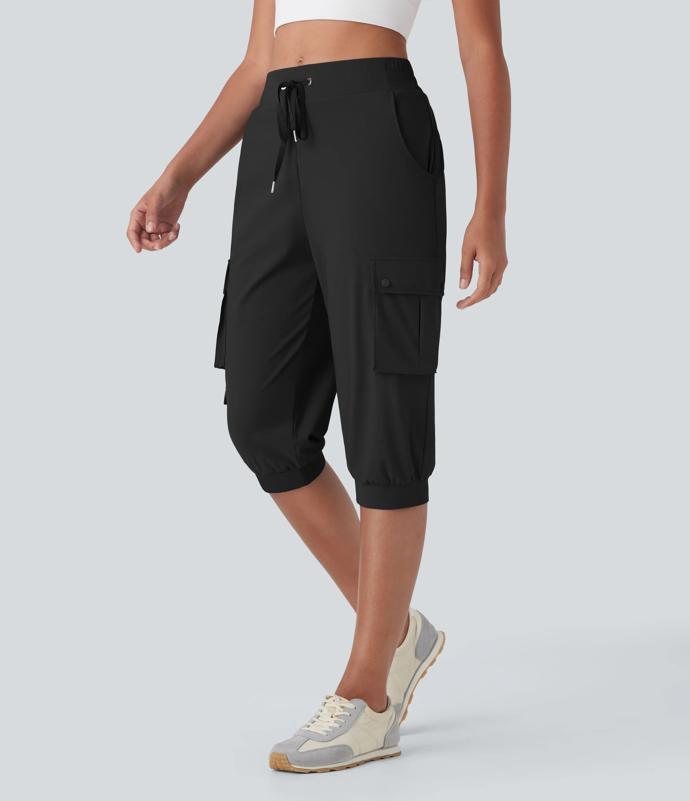 Halara Pantalones capri cargo de tiro alto con cordón ajustable de secado rápido y bolsillos - Black - M sold by Halara