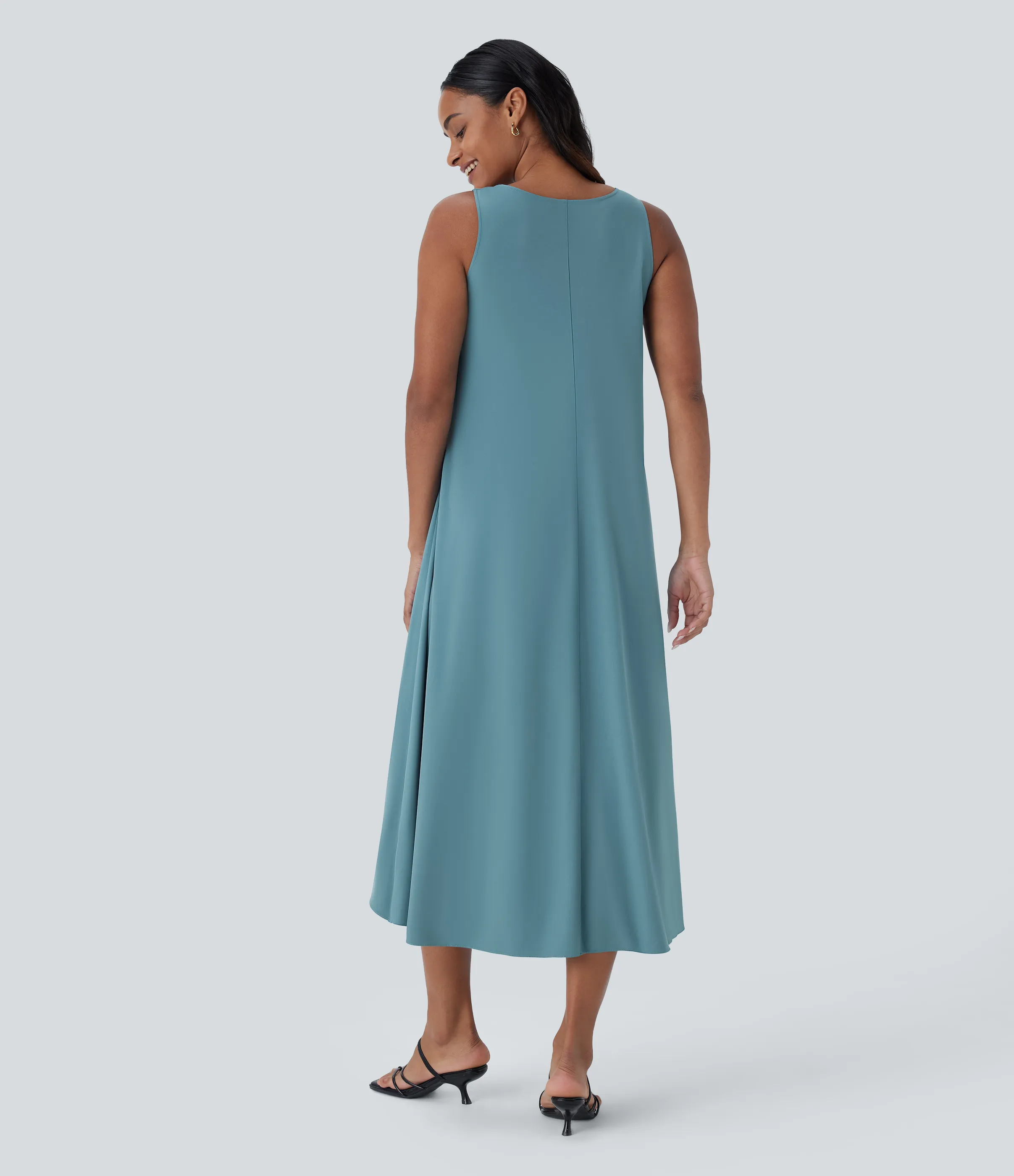 Halara Vestido midi casual Breezeful™ fluido en capas y sin mangas de cuello en V con secado rápido - Stone Blue - M sold by Halara product image thumbnail 3