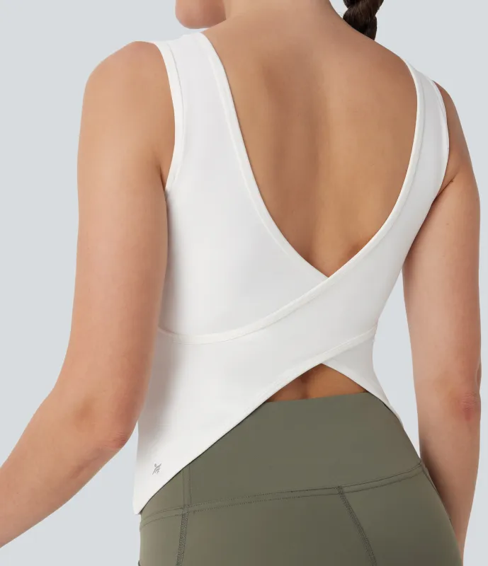 Halara Top de yoga cruzado con escote en U con largo extra en copas D-F - White - XL(Long) made by Halara