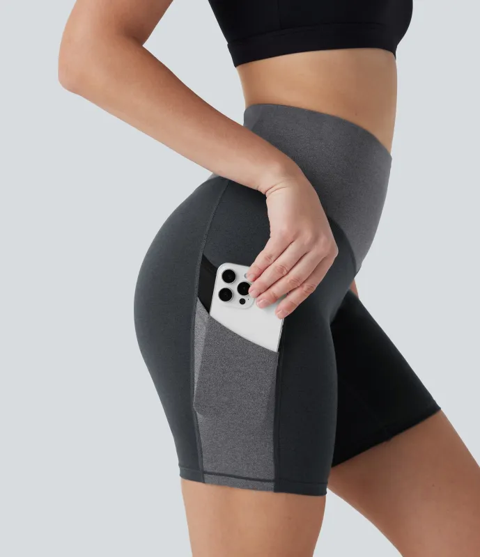 Halara Shorts de yoga de cintura alta de malla en contraste con bloques de color y secado rápido de 18 cm y con bolsillos - Charcoal Heather - XS made by Halara