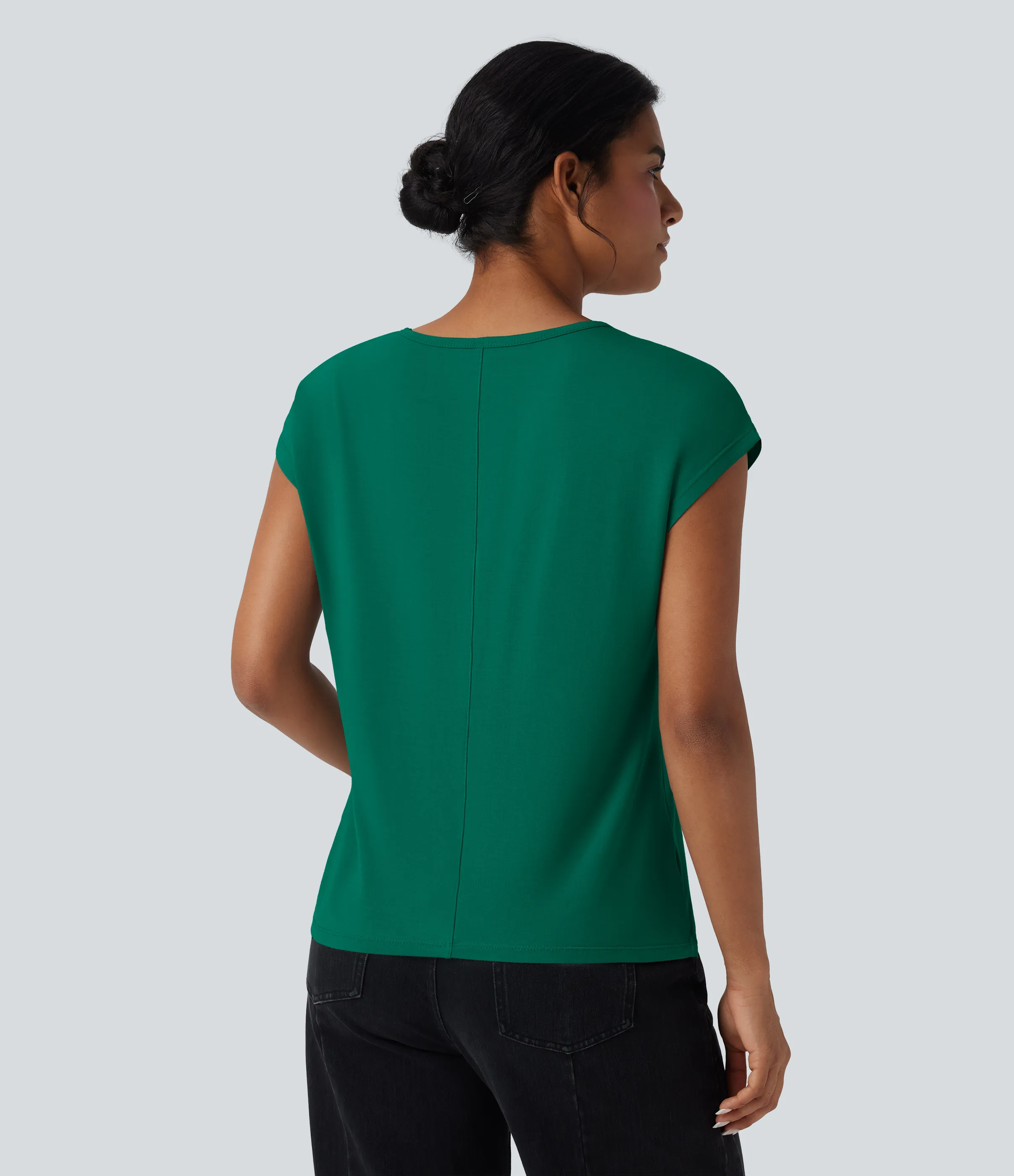 Halara Camiseta casual de manga corta con cuello en V - Antique Green - S sold by Halara product image thumbnail 3