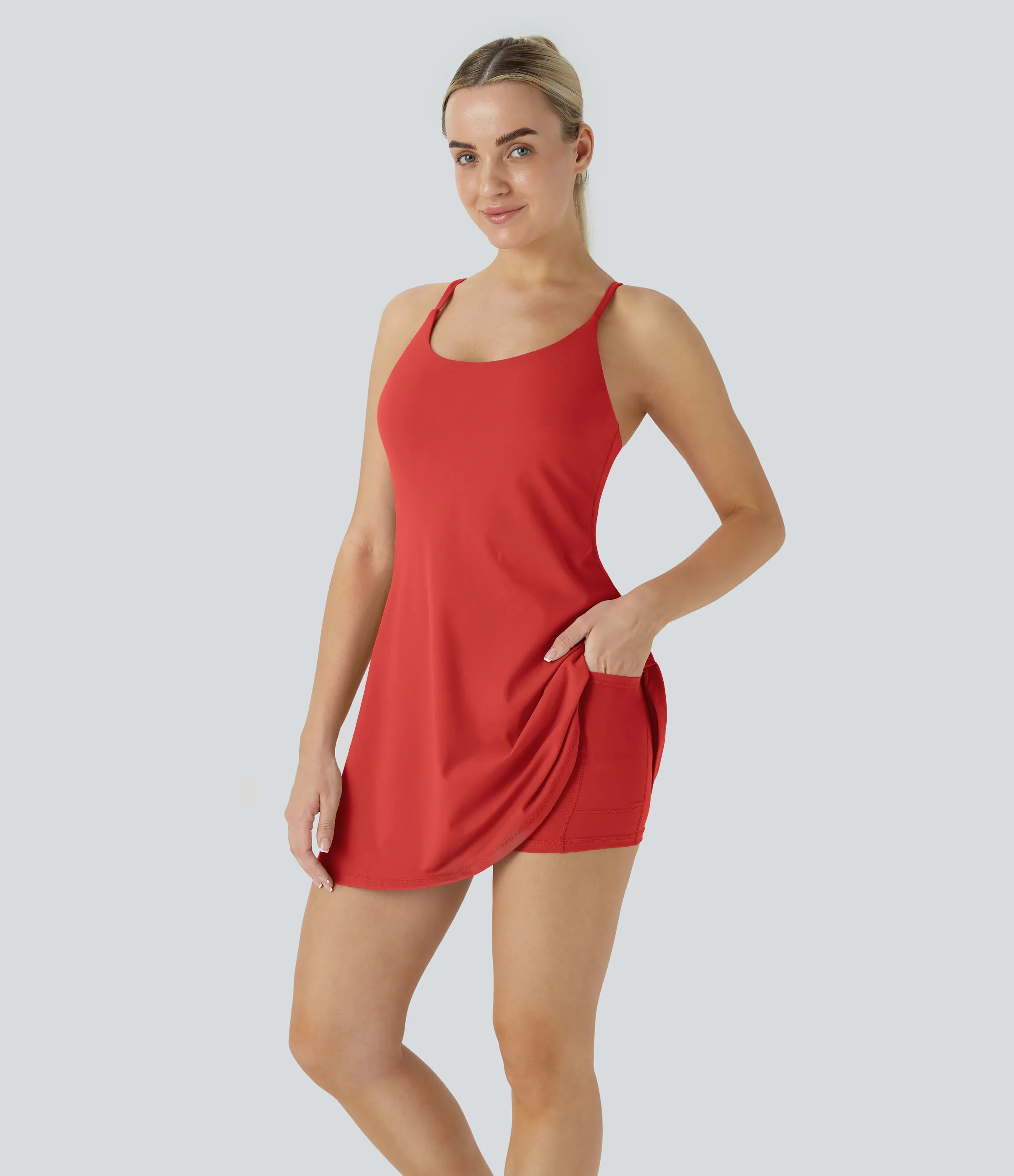 Halara Vestido deportivo SoftlyZero™ Plush afelpado sin espalda en copas D-F - Poinsettia - XS sold by Halara product image thumbnail 4