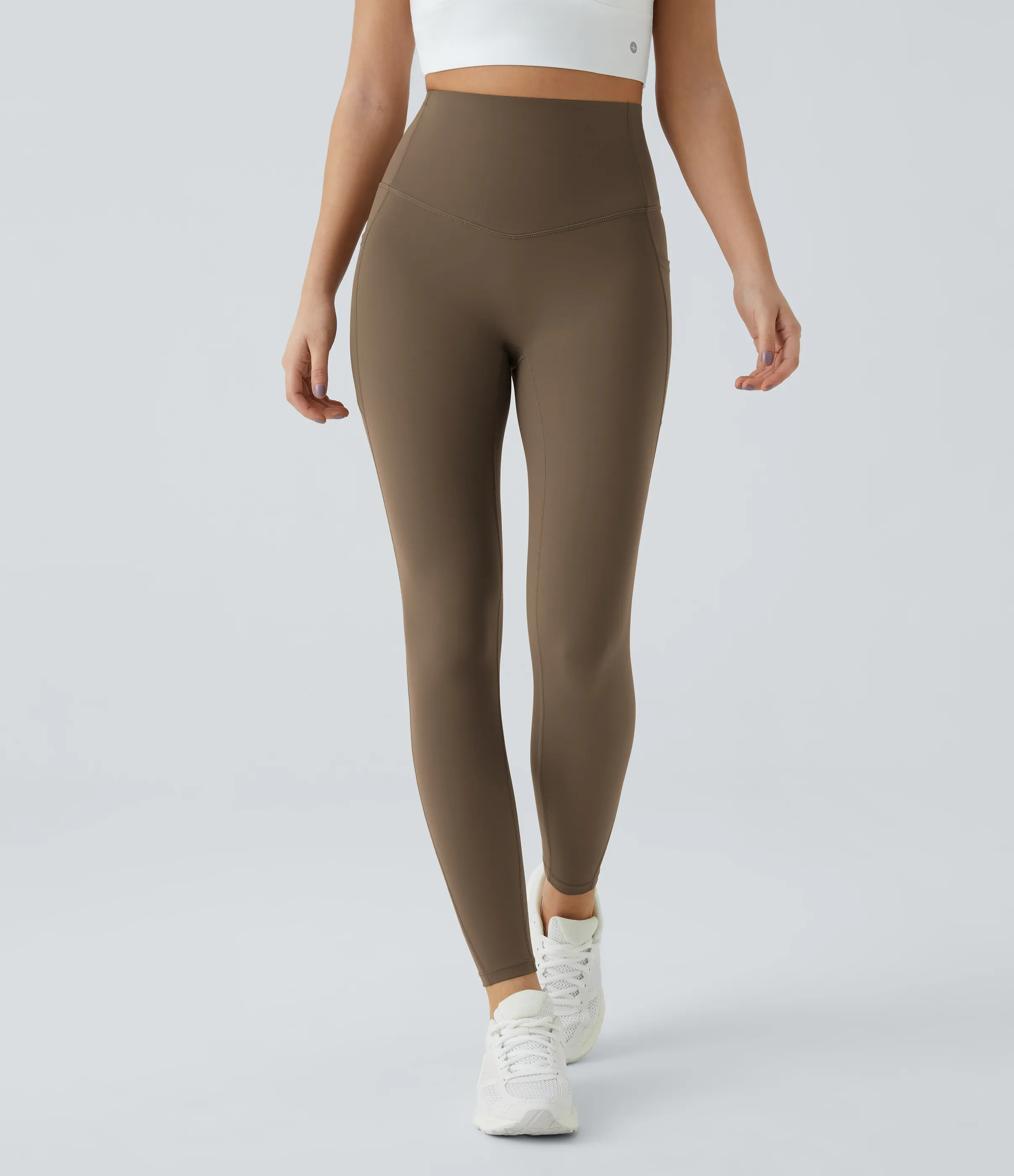 Halara Leggings SoCinched UltraSculpt entrenamiento control abdomen bolsillo lateral tiro alto - Thick Earthy Brown - L(full_length) sold by Halara product image thumbnail 3