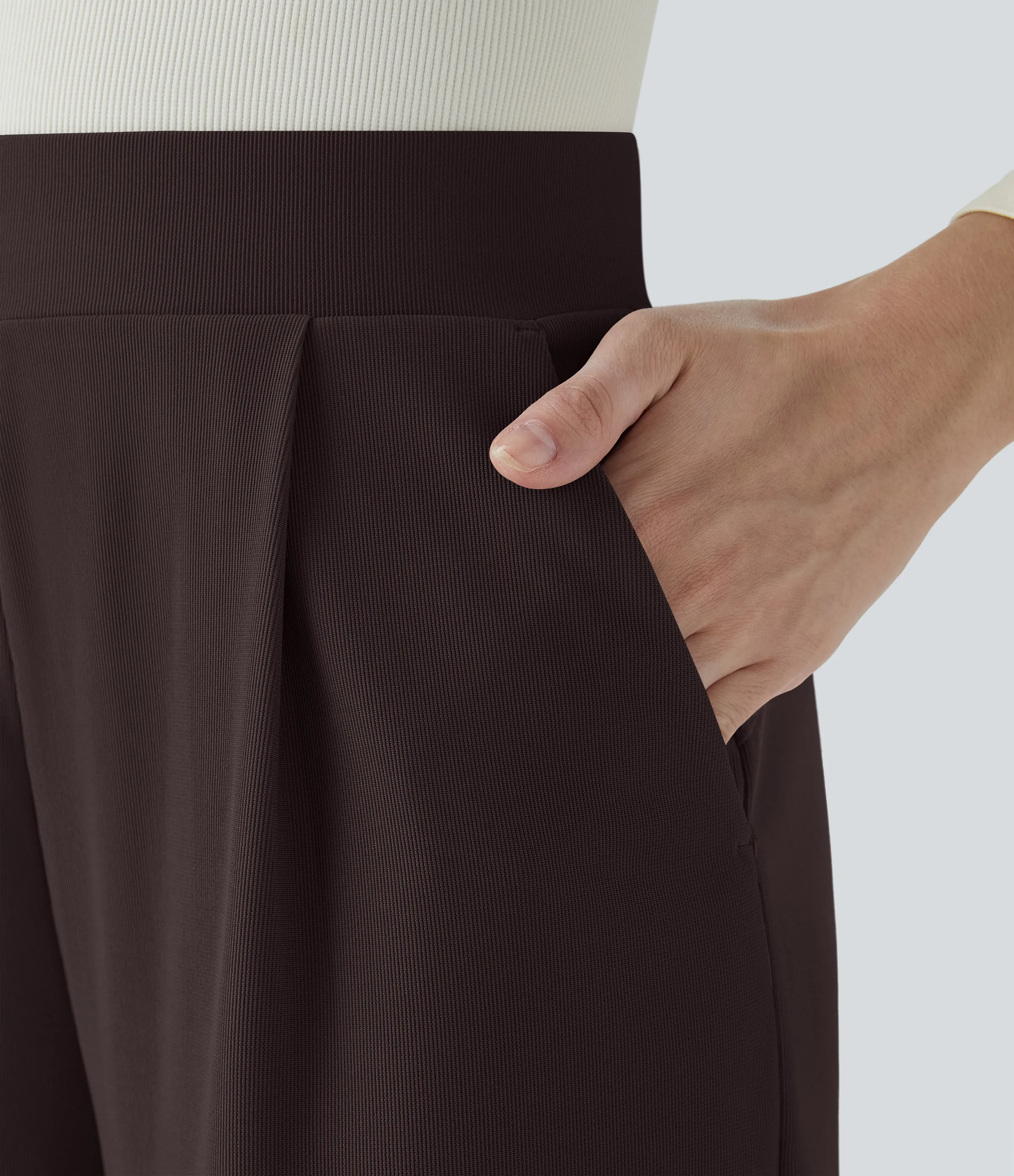 Halara Pantalón Halara Flex™ oficina tiro alto control abdomen adelgazan tiro bolsillo lateral pierna ancha micro gofre - Chocolate Torte - L(regular) sold by Halara product image thumbnail 5