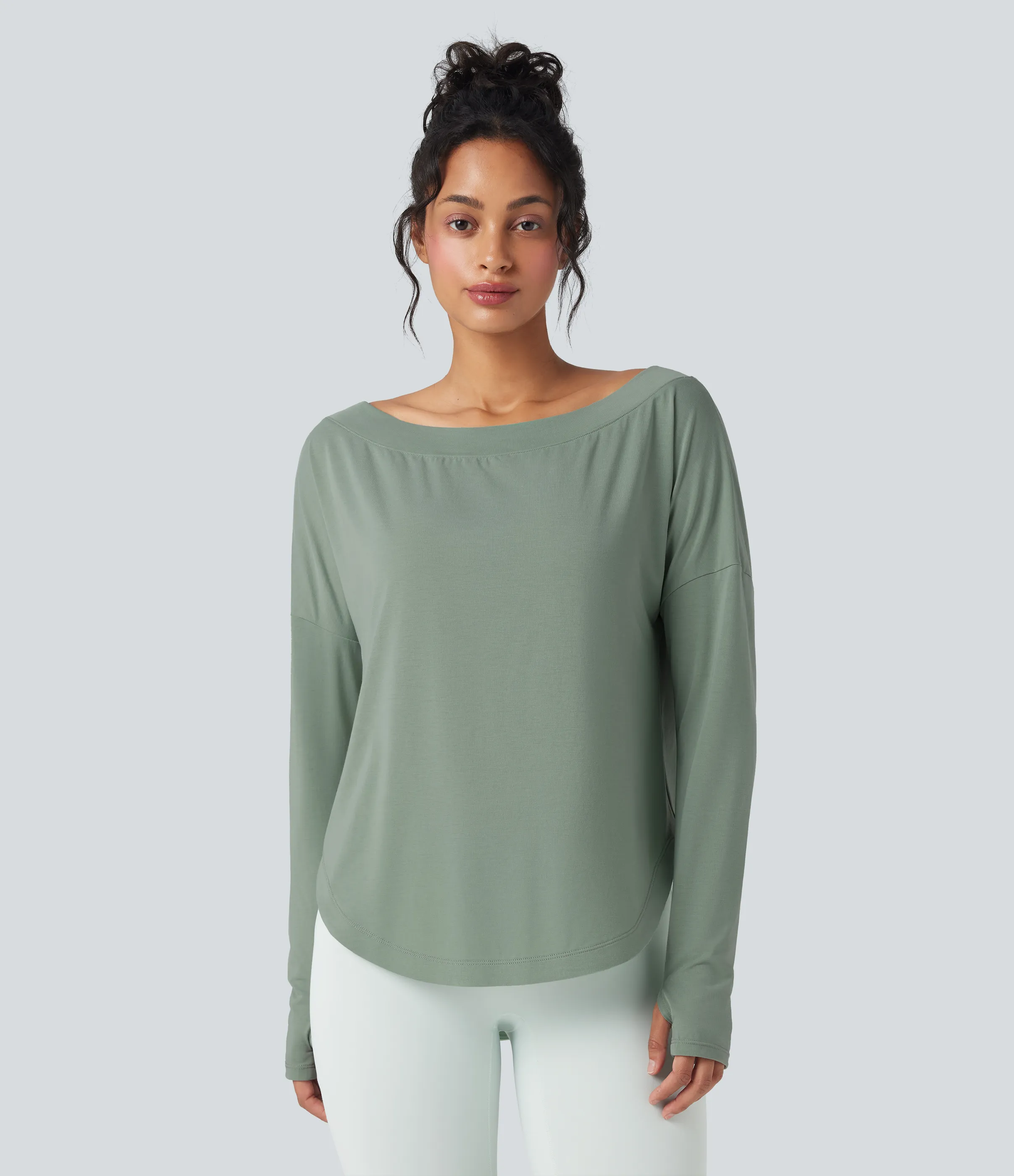 Halara Top deportivo de yoga de secado rápido de manga larga con hombro asimétrico, dobladillo curvo y abertura para el pulgar - Iceberg Green - XL sold by Halara product image thumbnail 4