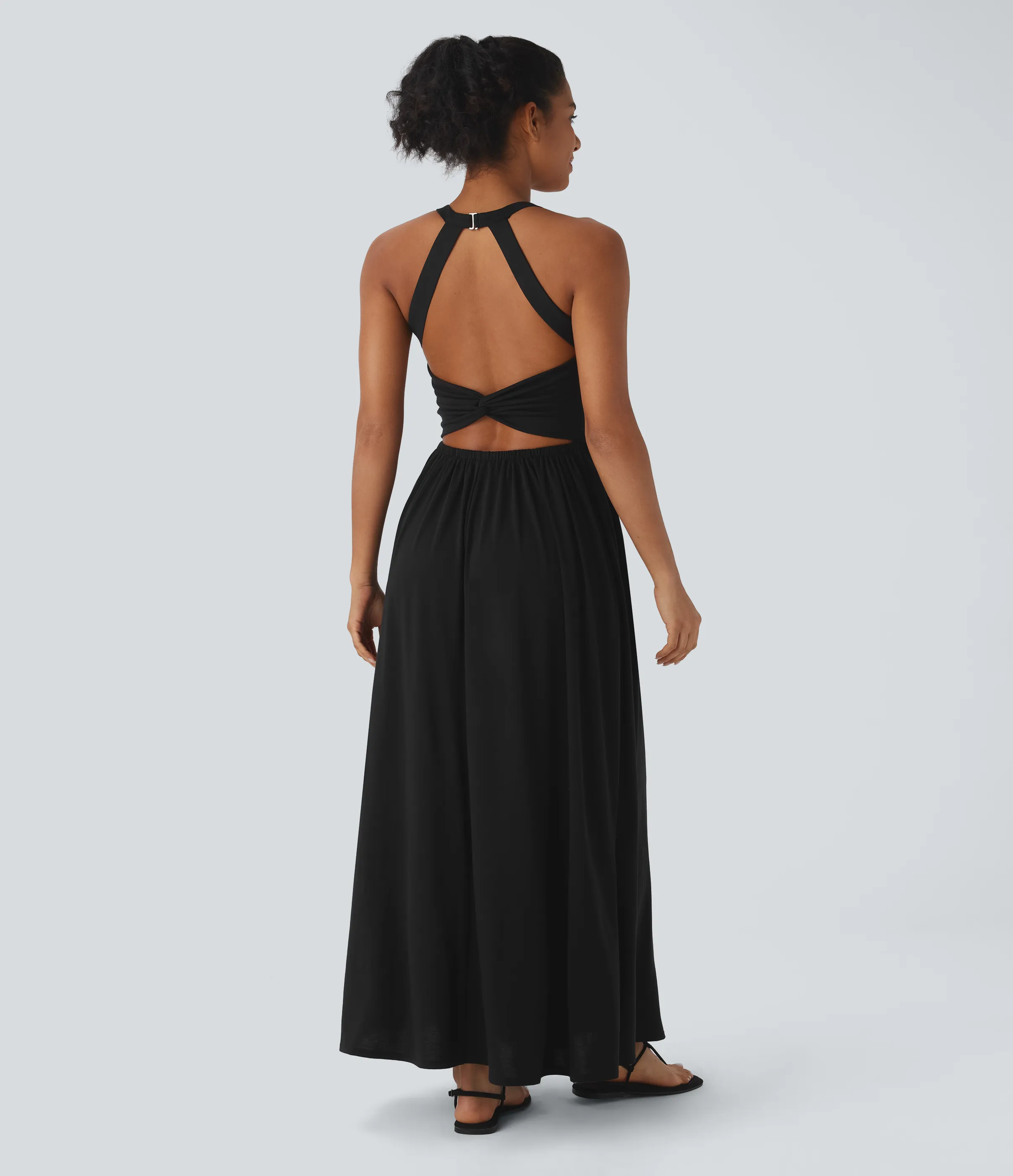 Halara Vestido largo playero fluido con abertura y bolsillos laterales y espalda abierta cruzada - Black - XS sold by Halara