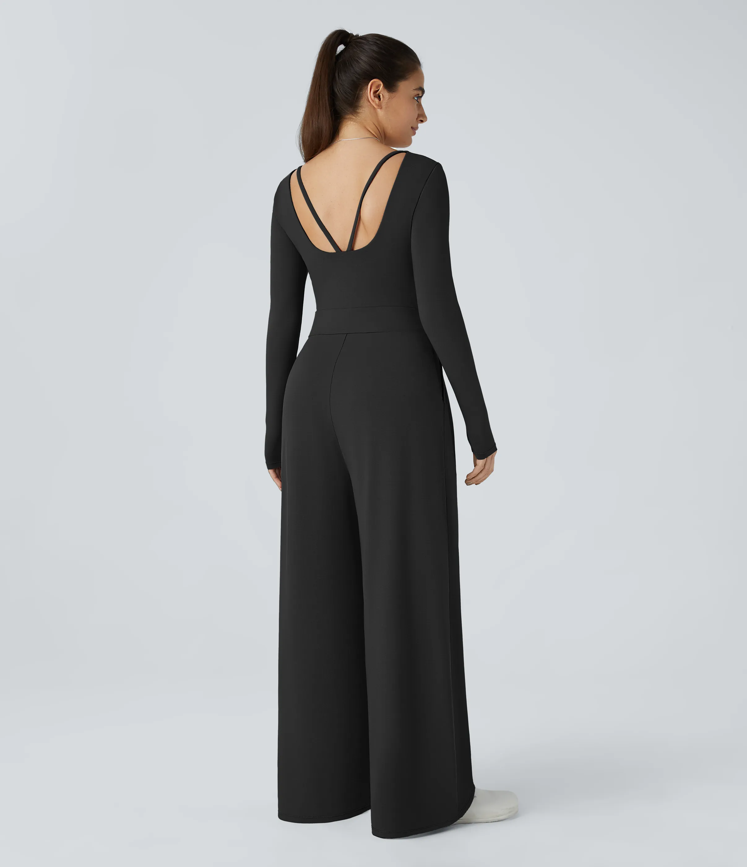 Halara Mono cuello V sin espalda manga larga bolsillo lateral plisado pierna ancha - Black - M(regular) sold by Halara product image thumbnail 3